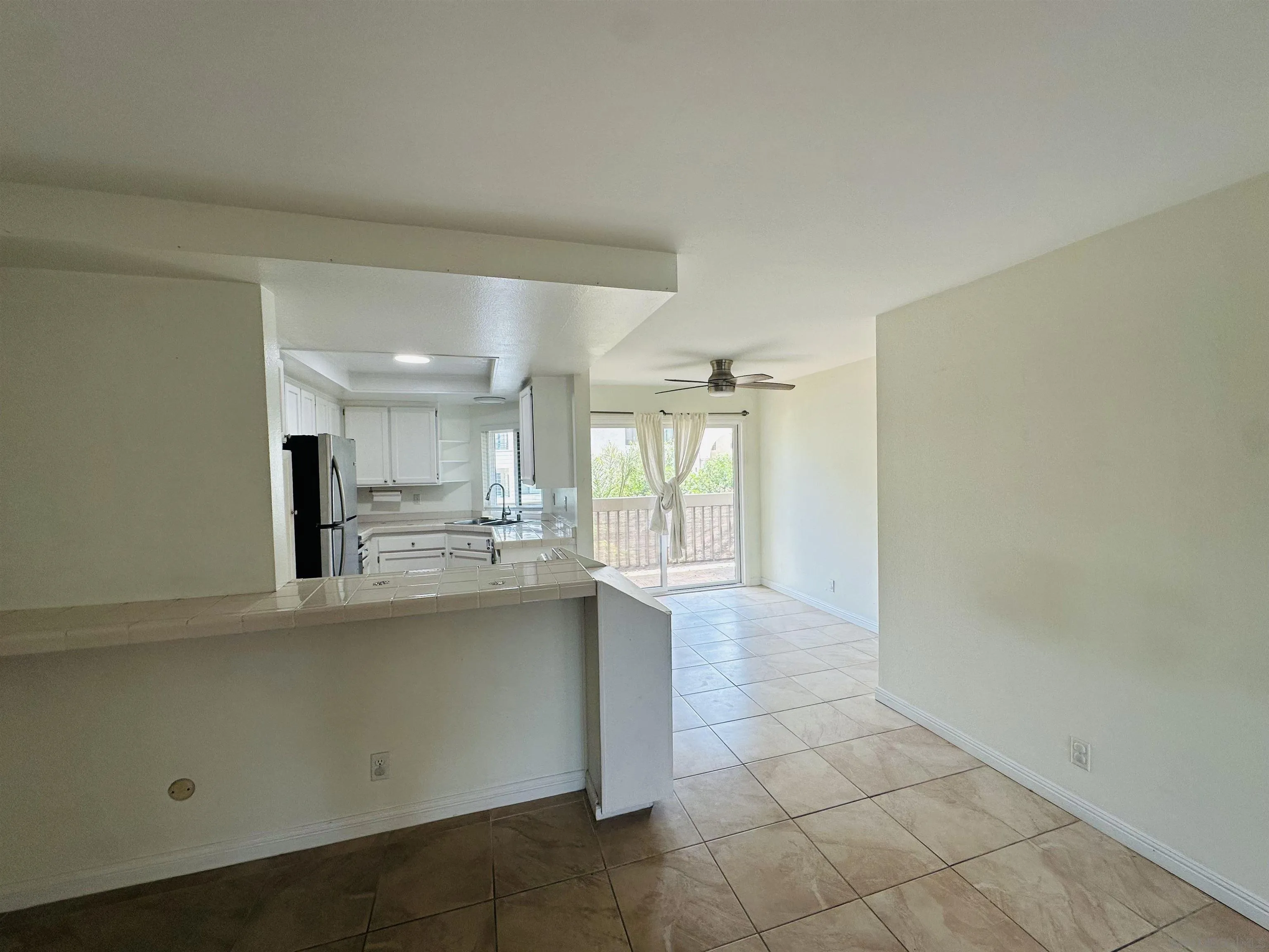 https://cdn.realtyfeed.com/cdn/127/250031889/f10796072e1475039160e9aec54bb160.webp