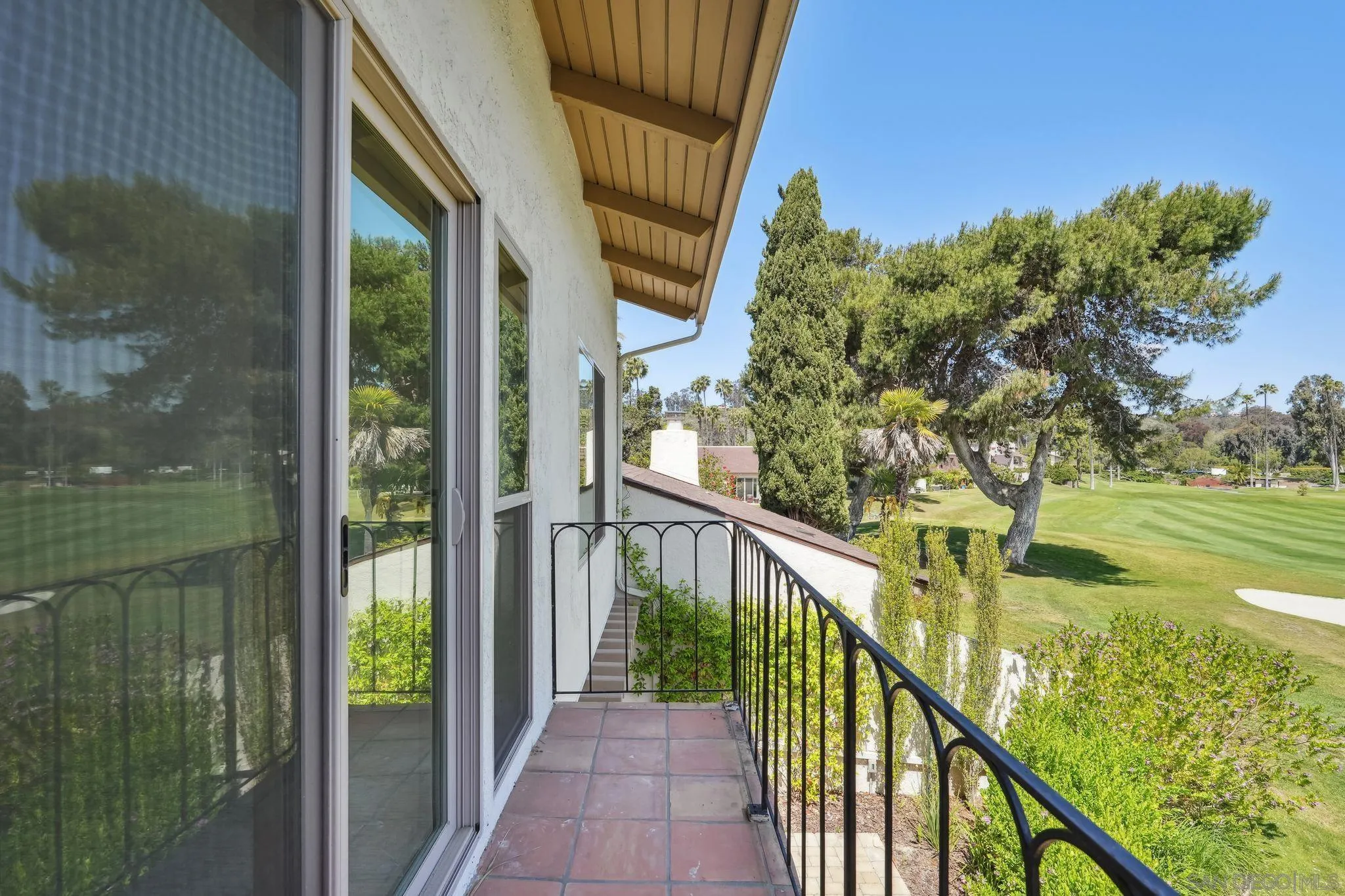https://cdn.realtyfeed.com/cdn/127/250031897/f1374fd3a09c40e6834433a8ae63a564.webp