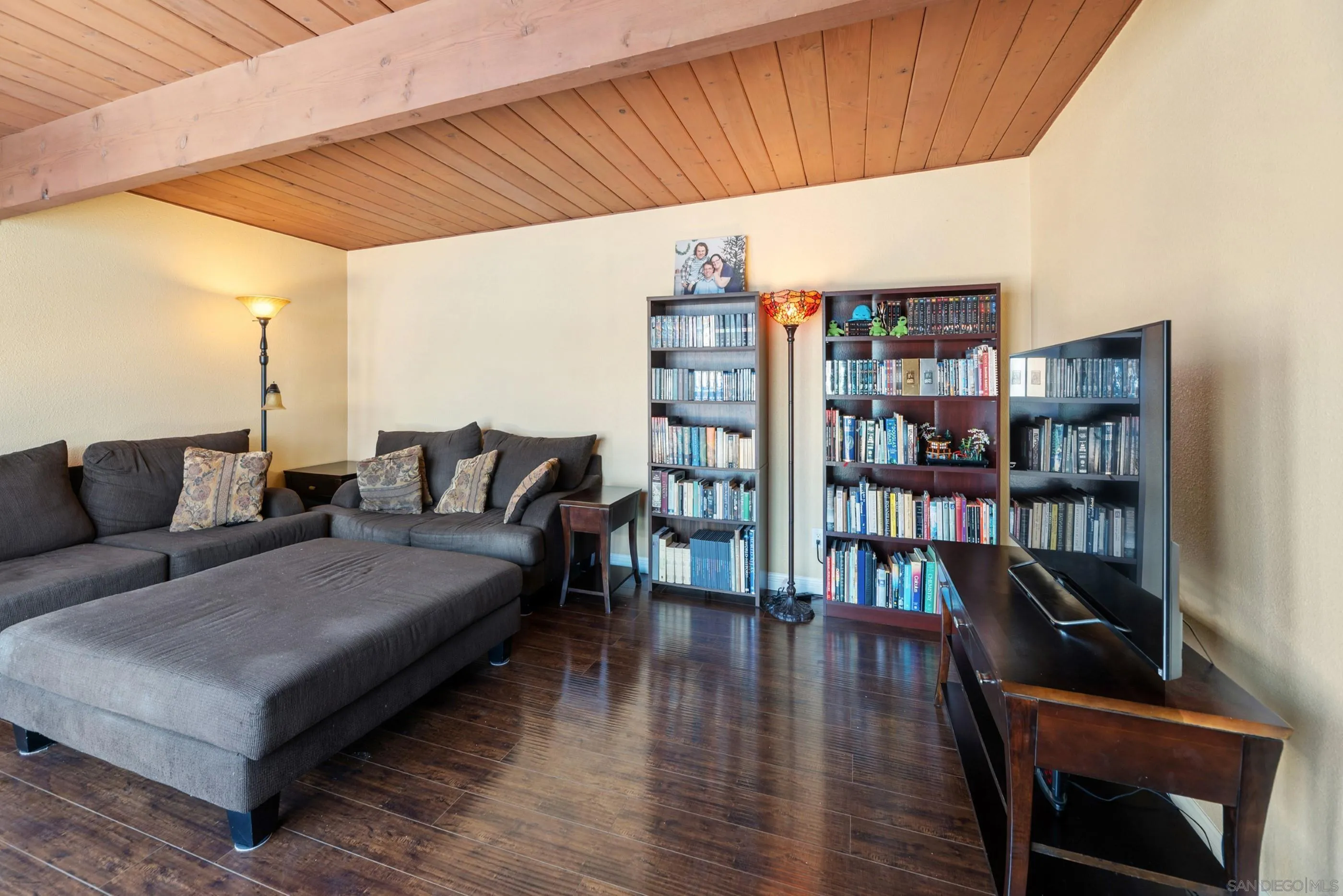 https://cdn.realtyfeed.com/cdn/127/250031910/b85ac4dbcb08ec449ad3789dd8ba189e.webp