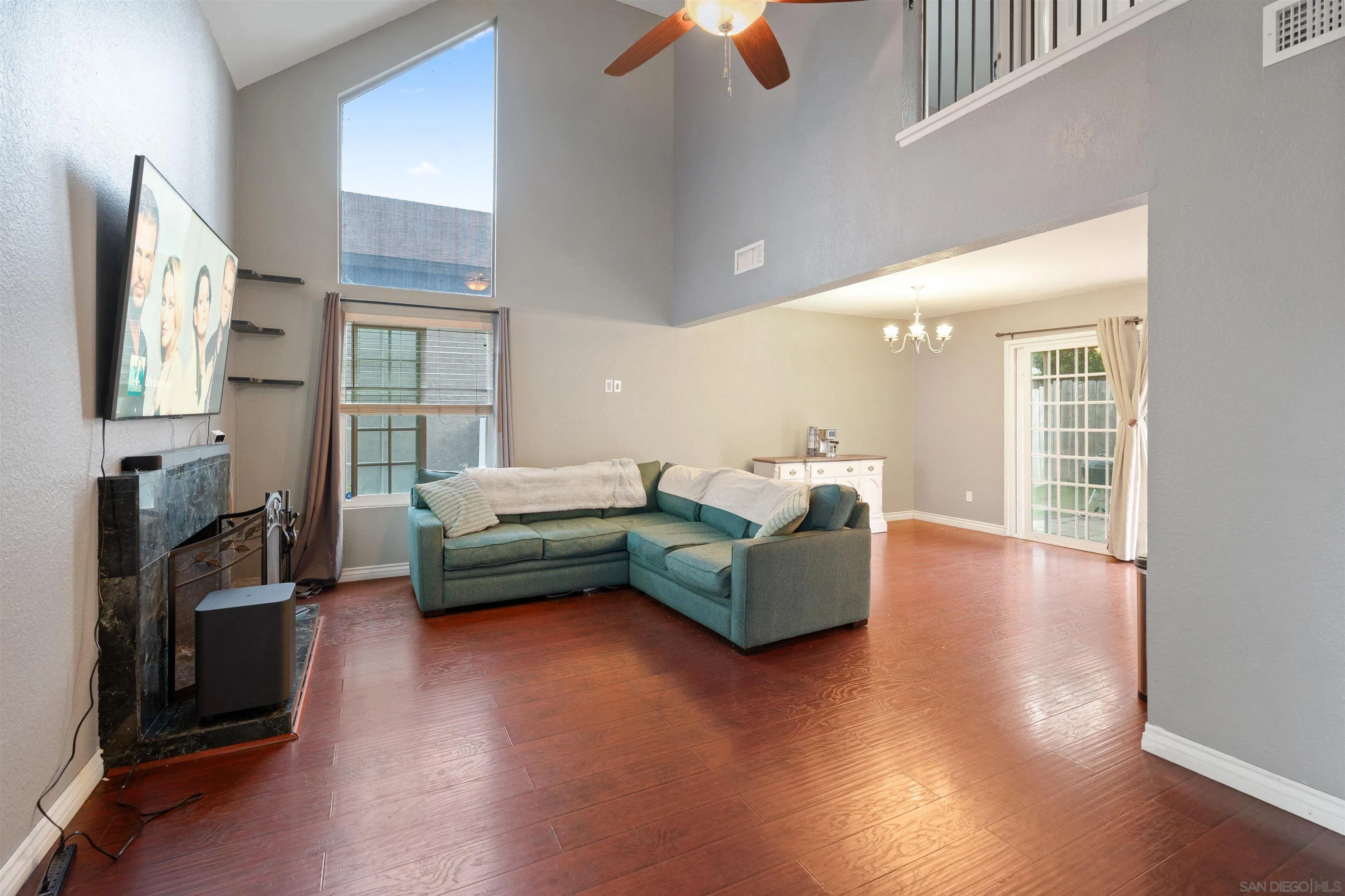 https://cdn.realtyfeed.com/cdn/127/250031916/3b37b3519126b6516c5864b4f1b15030.webp