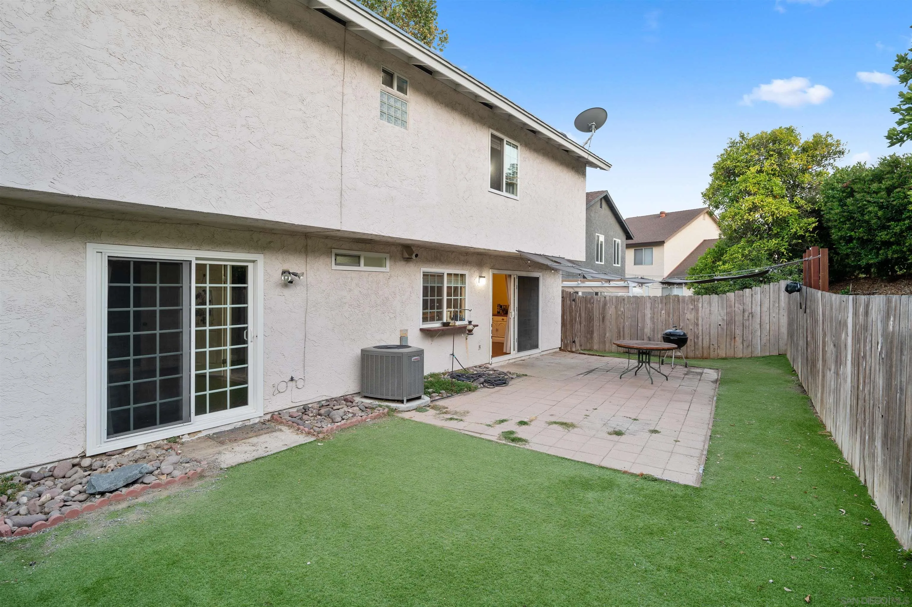 https://cdn.realtyfeed.com/cdn/127/250031916/6050a836ec28b1a459cbe767d11dbb79.webp