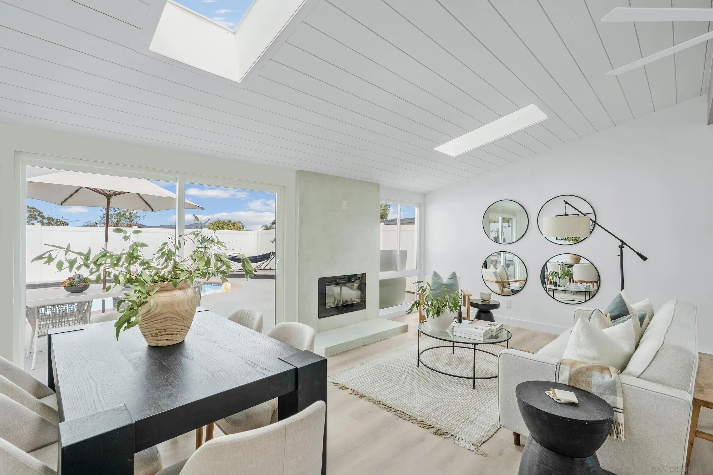 https://cdn.realtyfeed.com/cdn/127/250031924/c3afd7fef9093189dcee94945daff019.webp