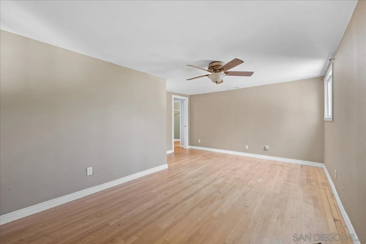 https://cdn.realtyfeed.com/cdn/127/250031927/a59adcaea0a42327df6d14420bf3b925.webp