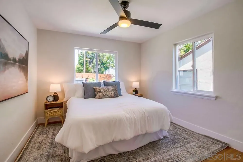 https://cdn.realtyfeed.com/cdn/127/250031951/193da54a153c8c372bb18903df5b39a0.webp