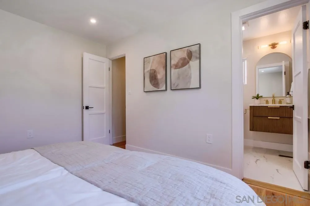 https://cdn.realtyfeed.com/cdn/127/250031951/3e30690af89728dd2a90337209db975b.webp