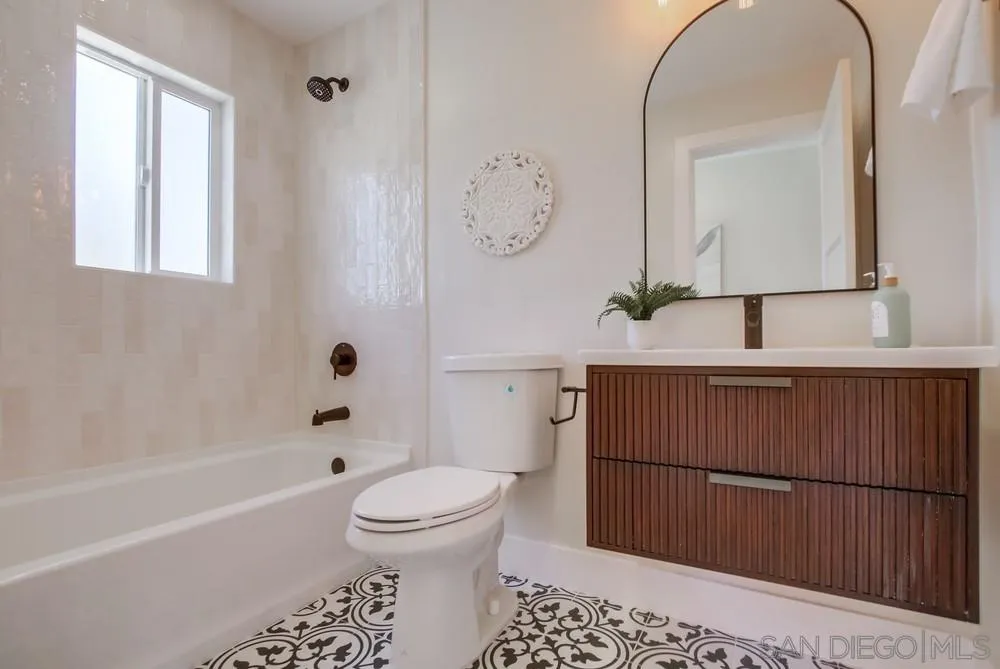 https://cdn.realtyfeed.com/cdn/127/250031951/d3560c1f04252ecf3e8a6d293d766d25.webp
