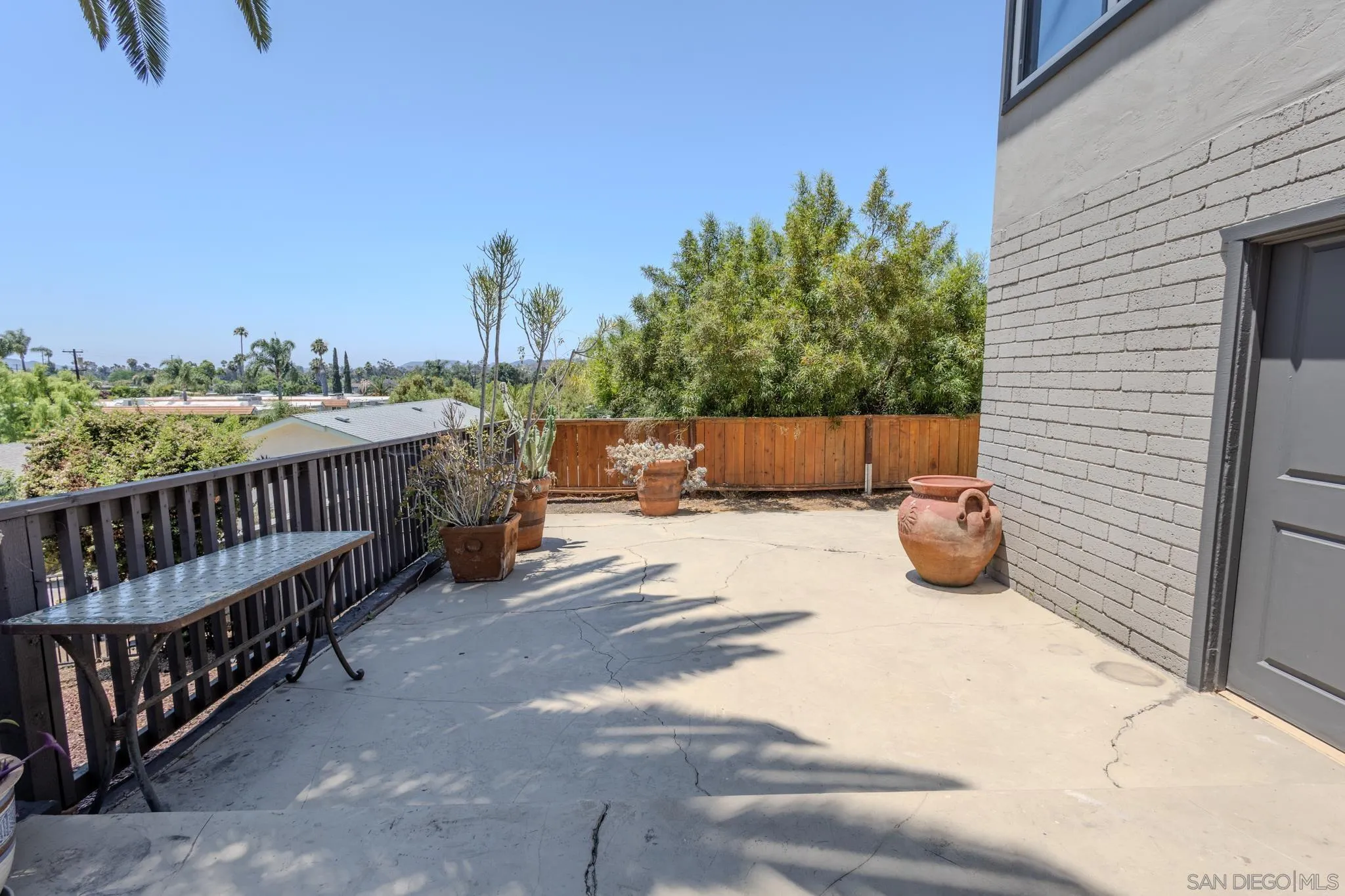 https://cdn.realtyfeed.com/cdn/127/250031952/a04f0488782a4be9010549e6d20b2bb6.webp