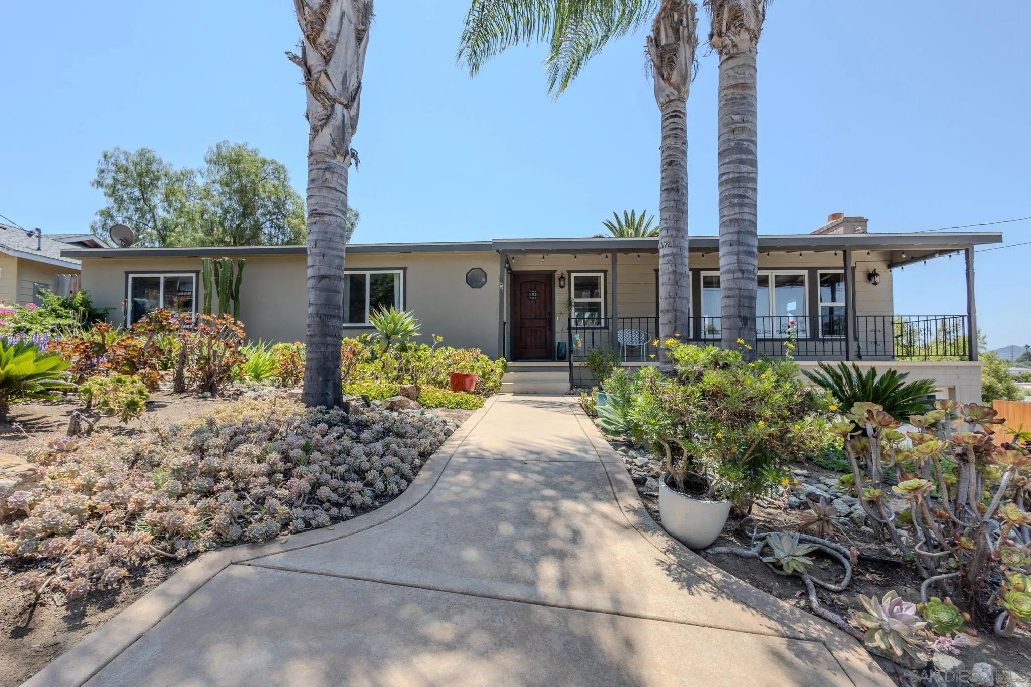 https://cdn.realtyfeed.com/cdn/127/250031952/a3f5046cd5855d273cae0dc0ae03b465.webp