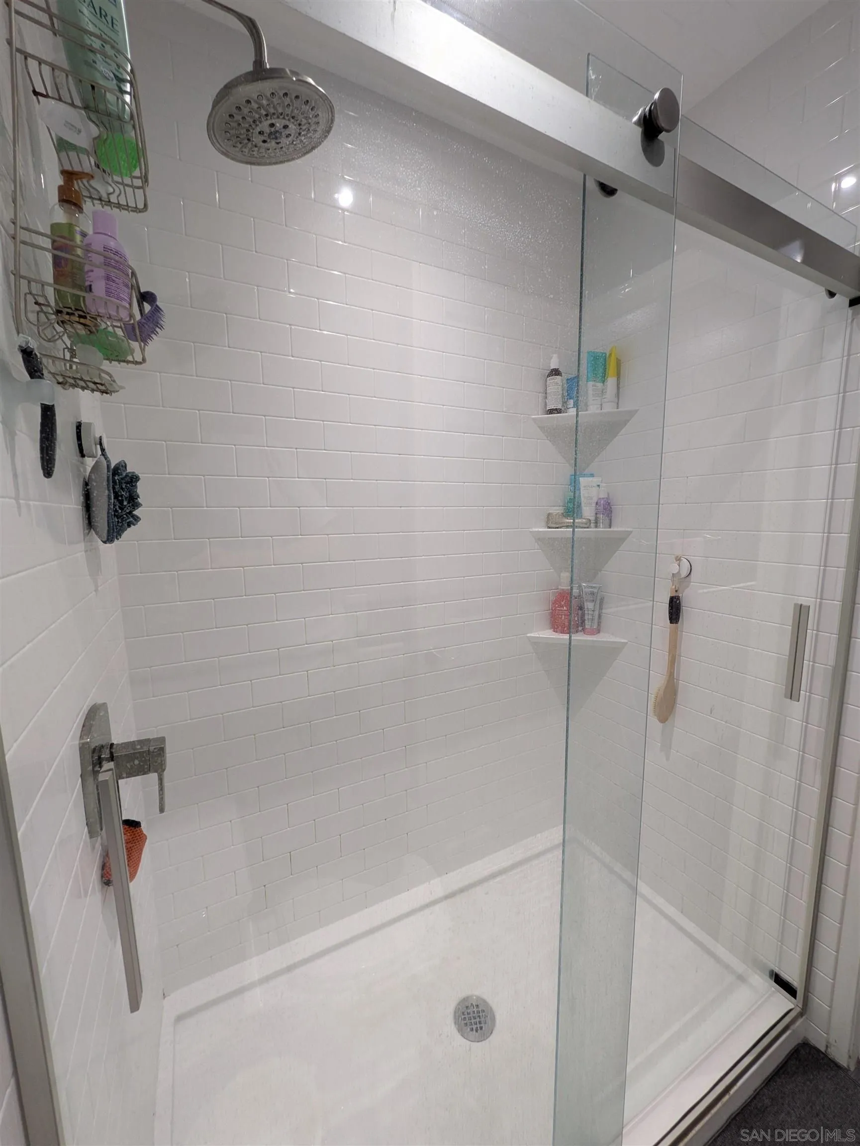 Photo #13: 250031958 Listing: Photo #13