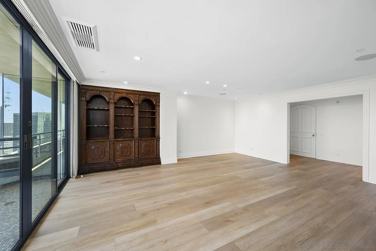 Photo #6: 250031969 Listing 