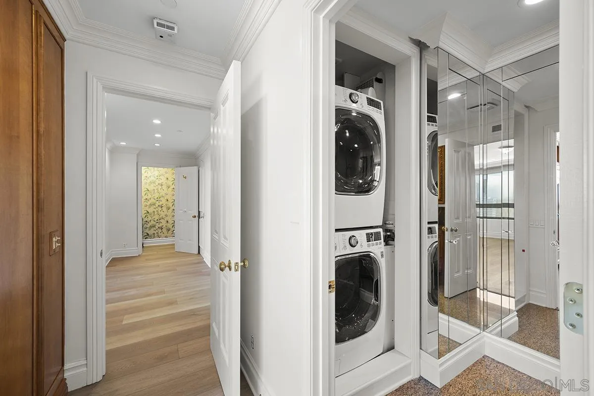 Photo #17: 250031969 Listing: Photo #17