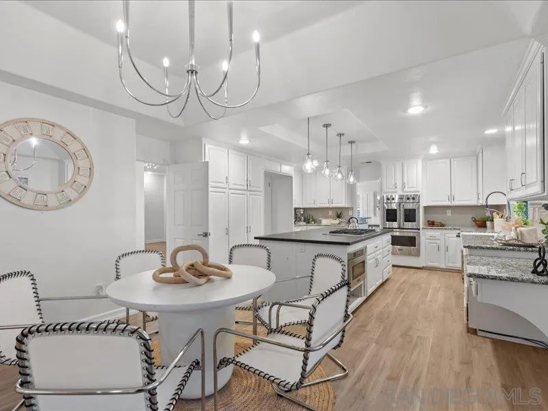 https://cdn.realtyfeed.com/cdn/127/250031975/9fbec2da483ae7b3b568fa661c535933.webp