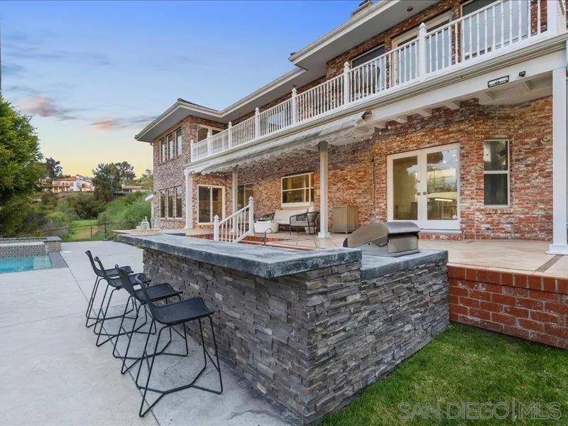 https://cdn.realtyfeed.com/cdn/127/250031975/c99d6198ac4faeb90d2eece959660c7b.webp