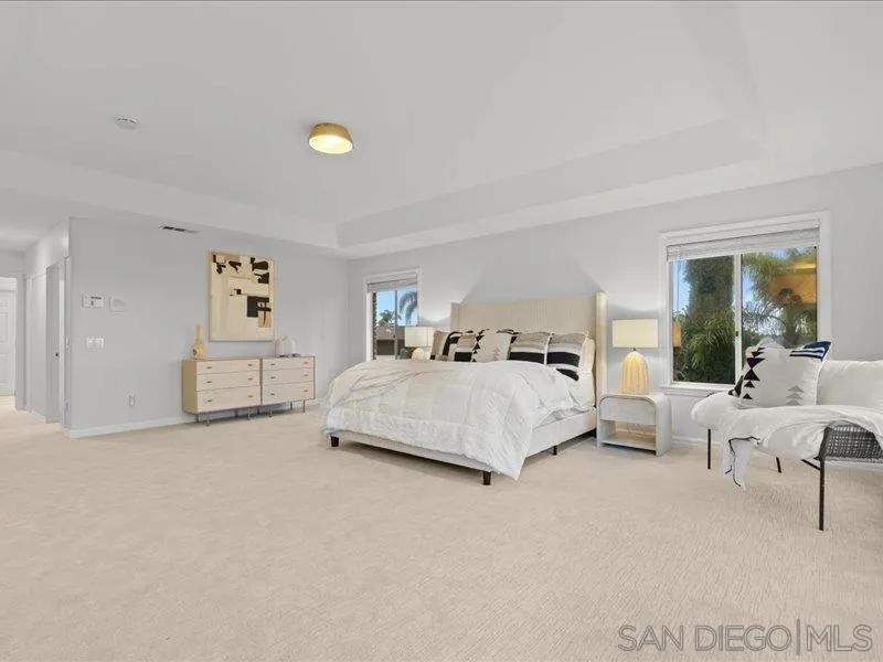 https://cdn.realtyfeed.com/cdn/127/250031975/cc1c1f3eaaf543d13cfad948b6427966.webp