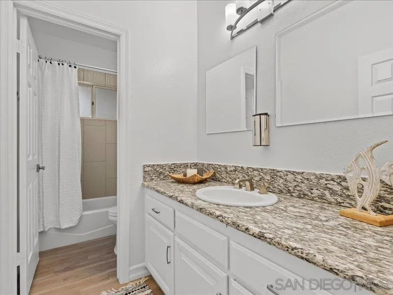 https://cdn.realtyfeed.com/cdn/127/250031975/fbfbfc45291ba94f4557a74877f51992.webp