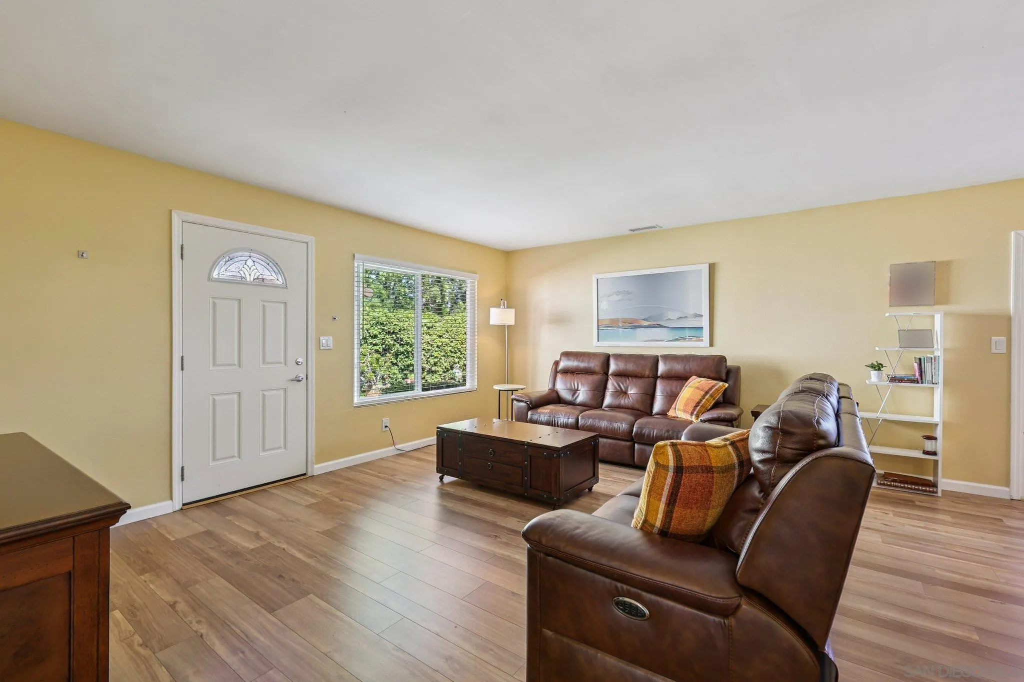 Photo #6: 250031989 Listing 