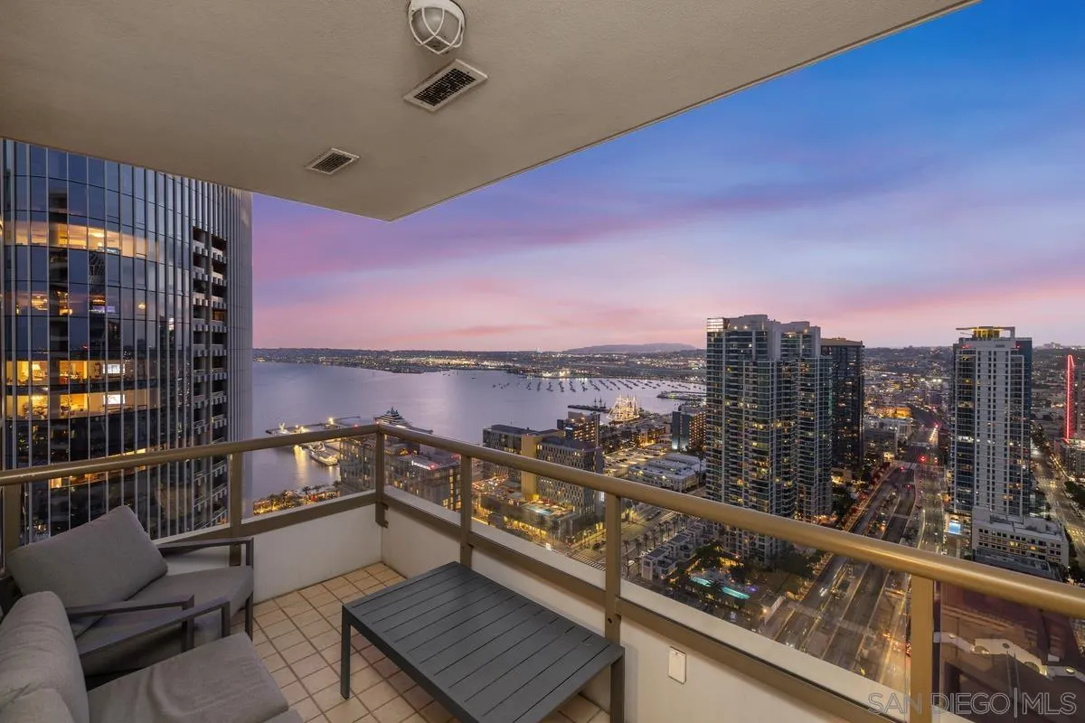 Photo #2: 250031992 Listing 