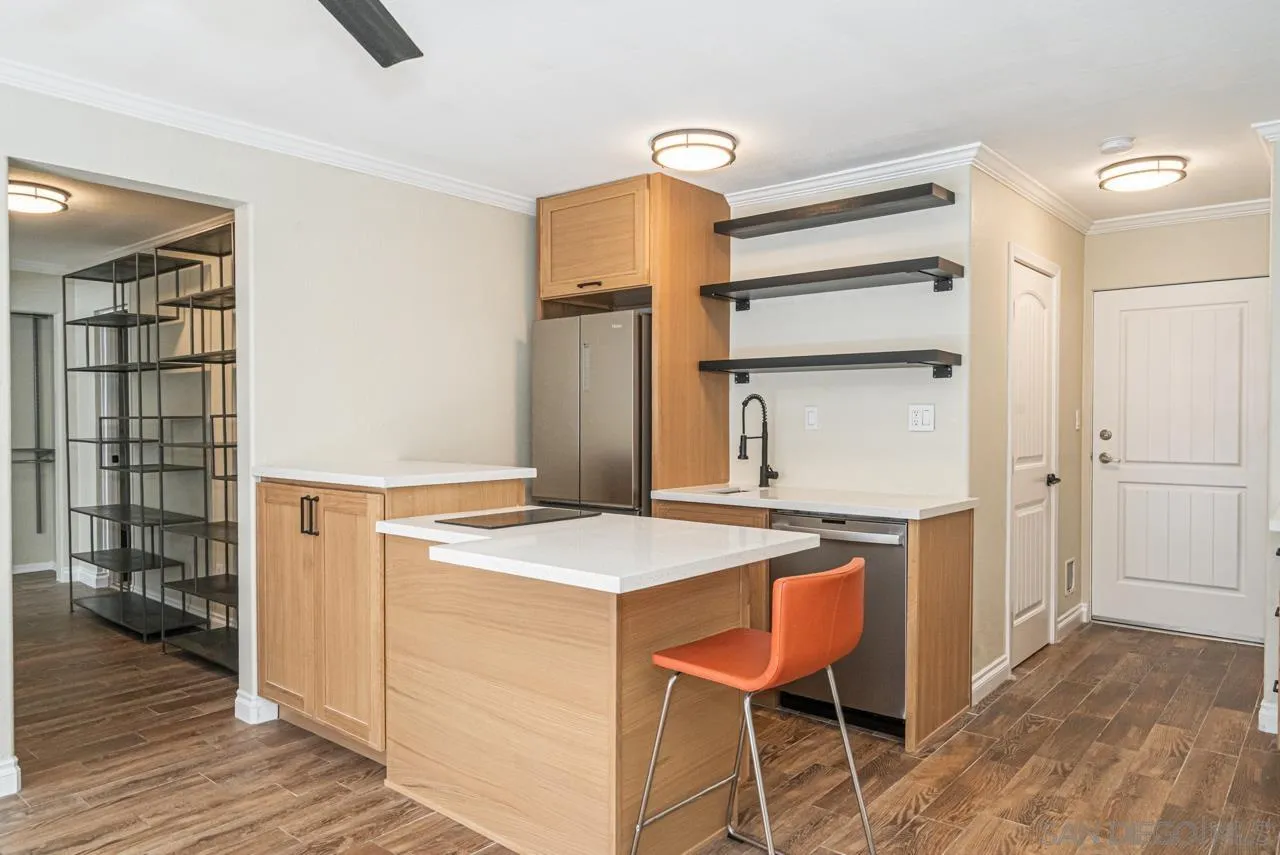 Photo #4: 250031995 Listing 