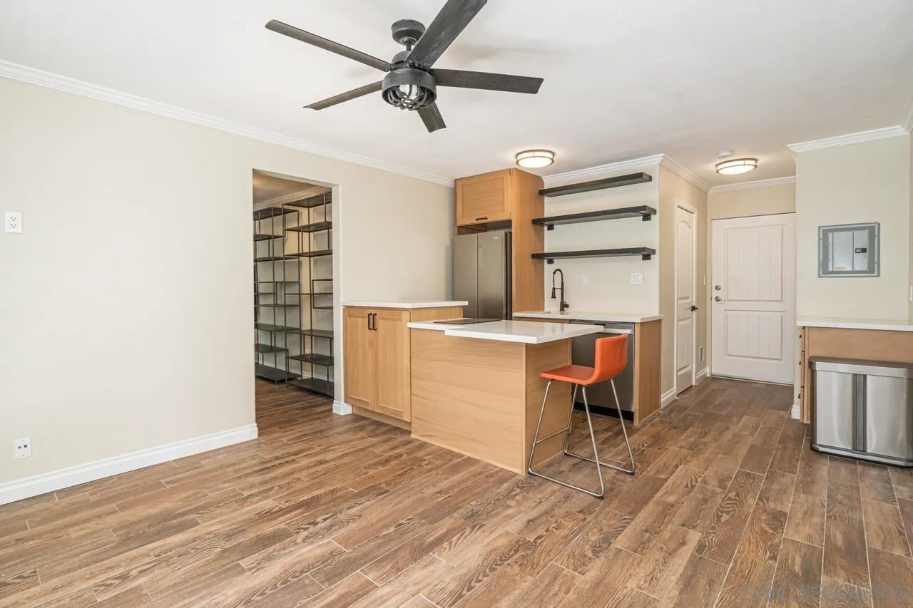 Photo #3: 250031995 Listing 