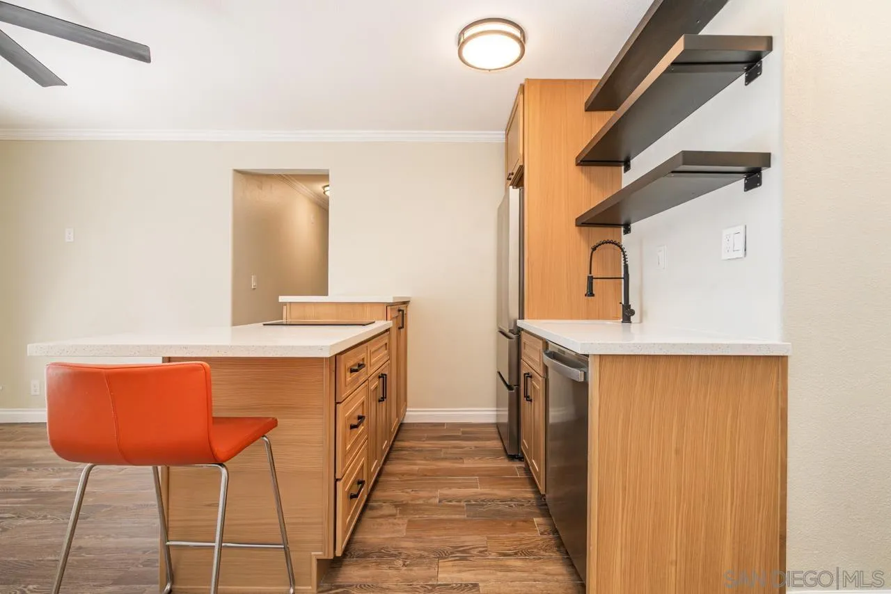 Photo #6: 250031995 Listing 