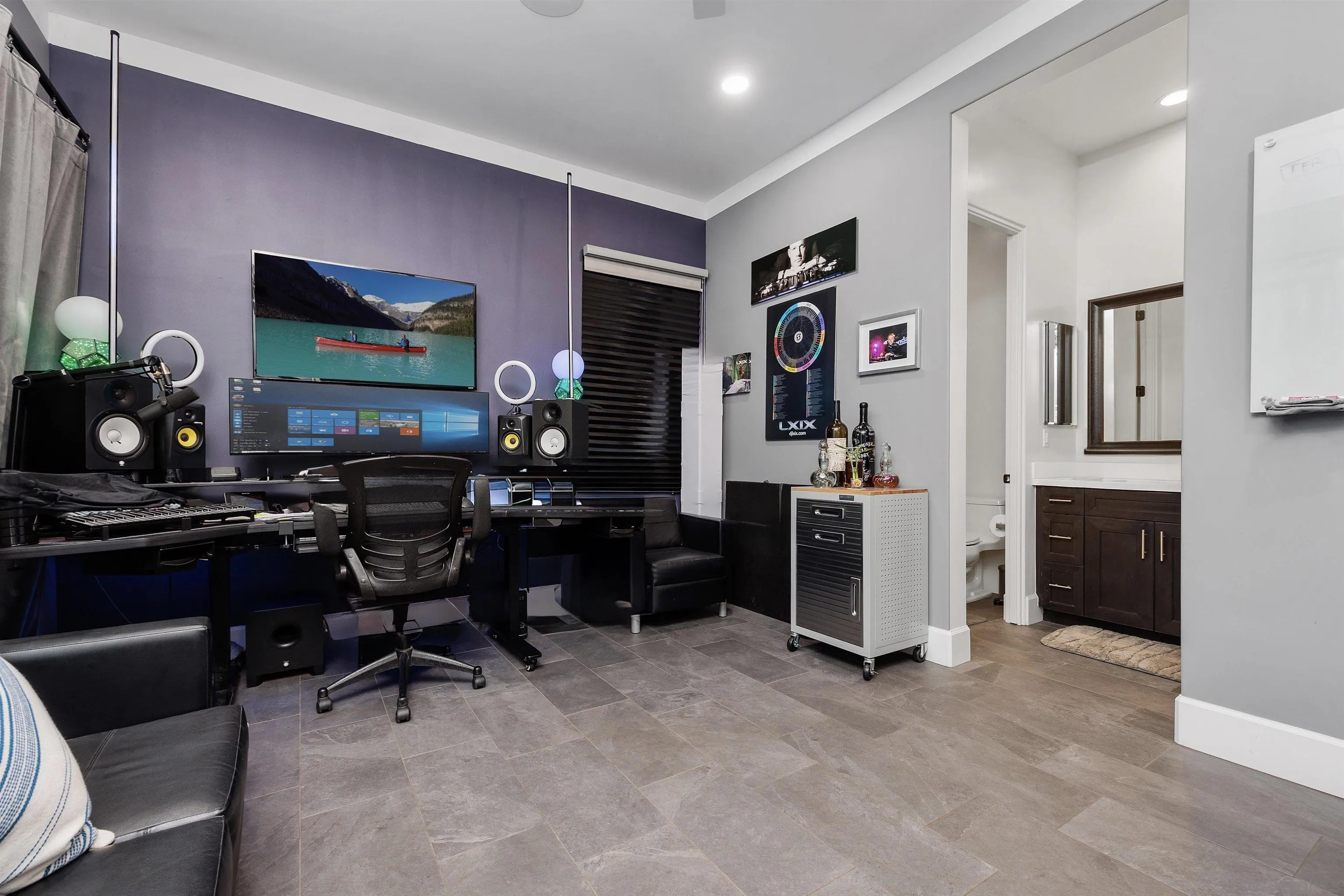 https://cdn.realtyfeed.com/cdn/127/250032012/02eaeb4541cf1fb9e9941038aa6f13ad.webp