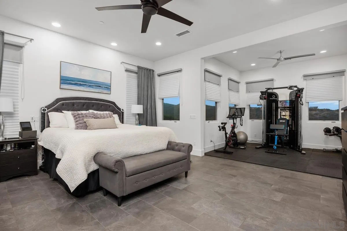 https://cdn.realtyfeed.com/cdn/127/250032012/c9ee8d71e58a6182faee057dc7f96d2e.webp