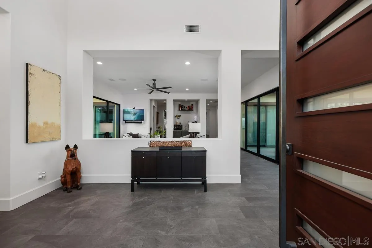 https://cdn.realtyfeed.com/cdn/127/250032012/ff271e5d6afbf4151bf925a17f312e2f.webp