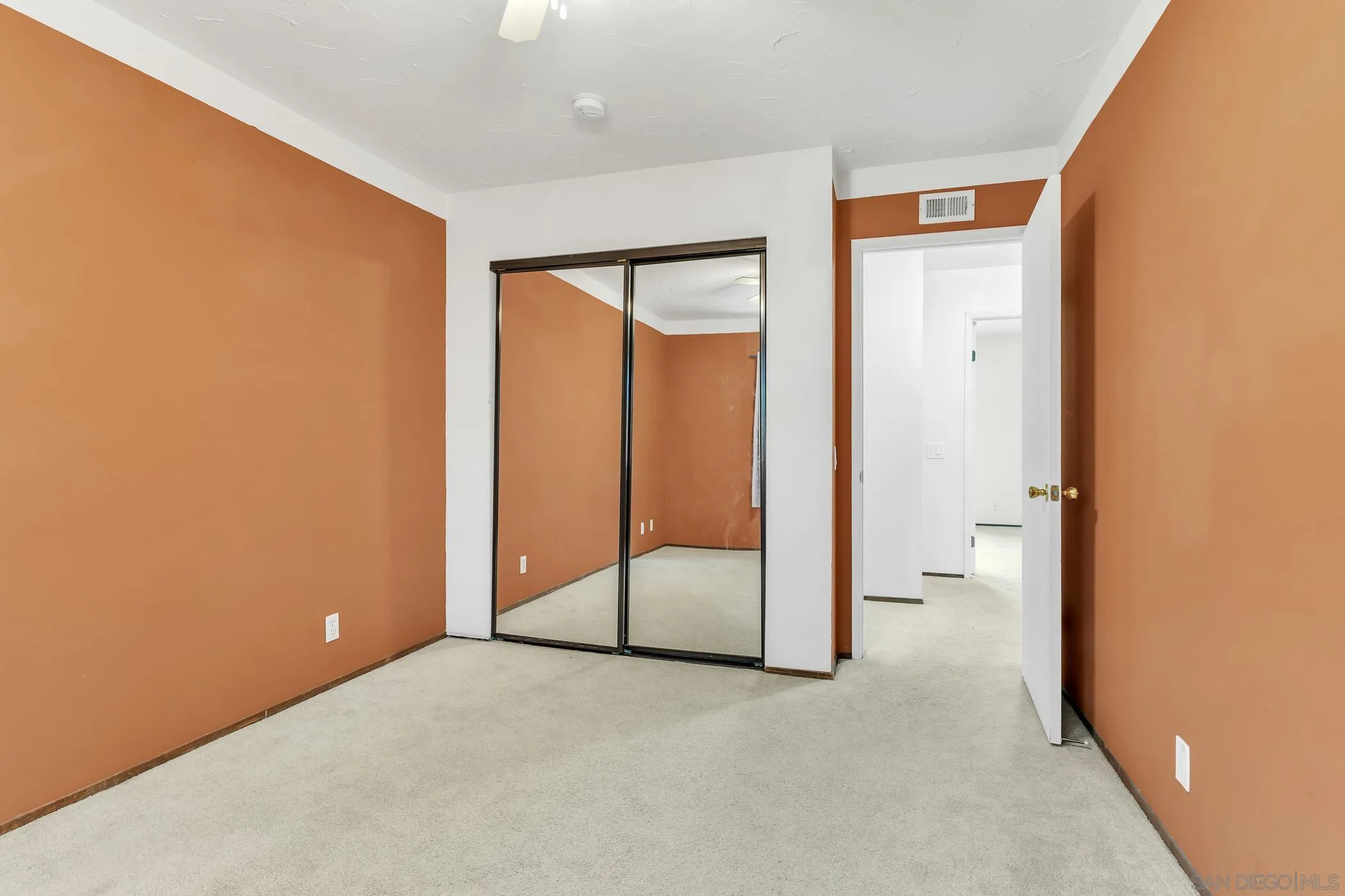 Photo #30: 250032014 Listing: Photo #30