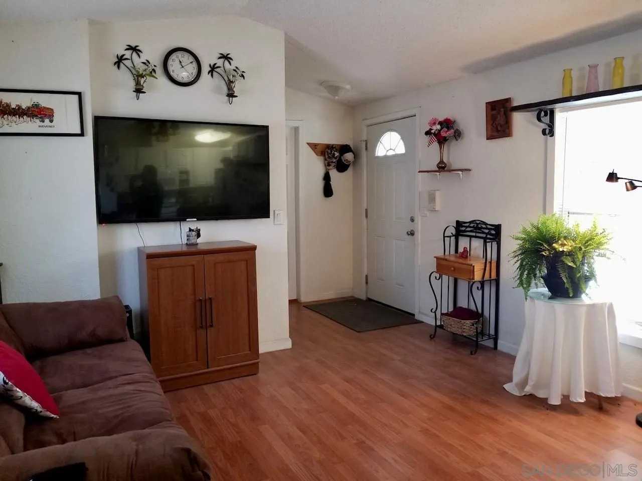 https://cdn.realtyfeed.com/cdn/127/250032029/d49676372d1d759cebaa52fb47f901fb.webp