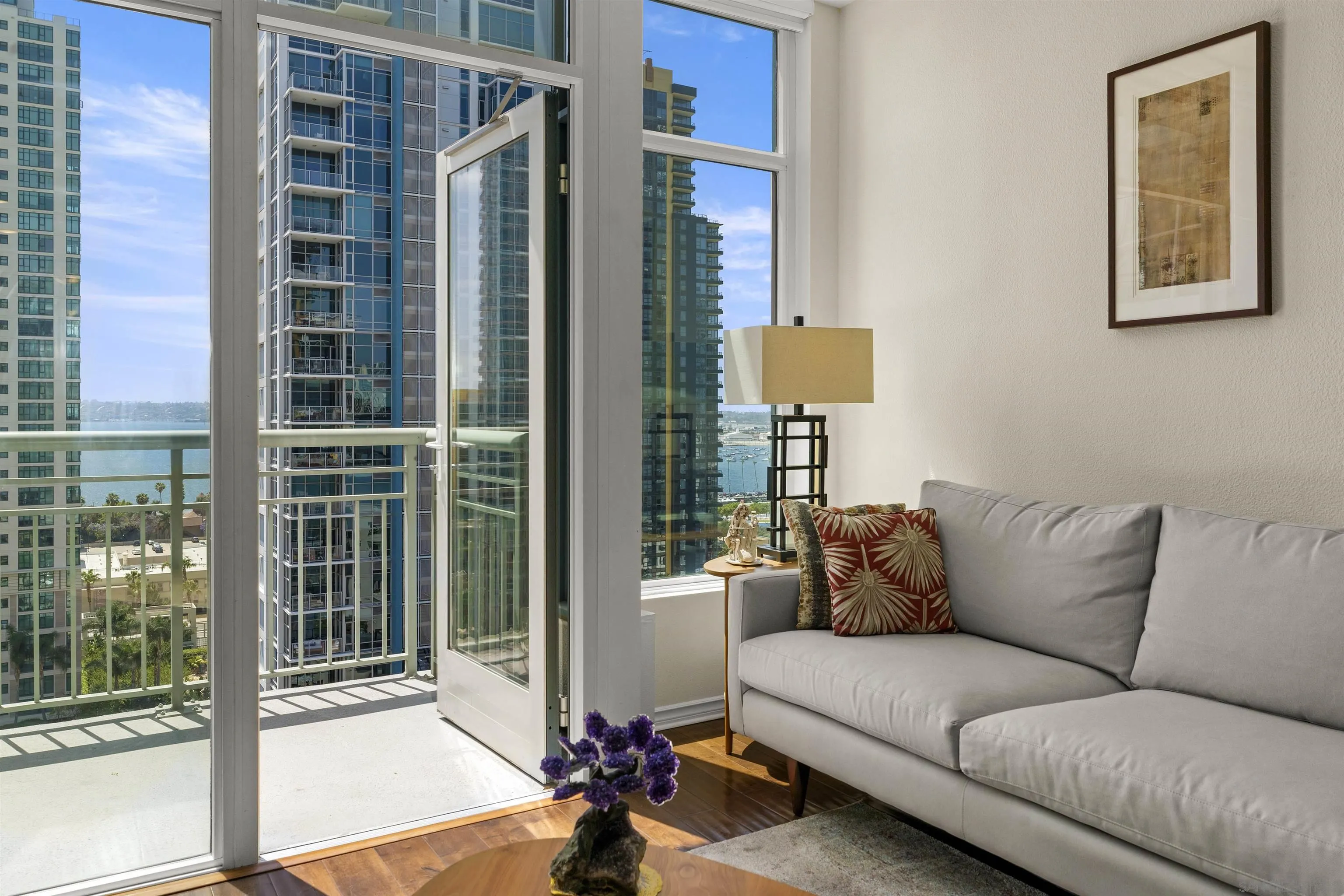 https://cdn.realtyfeed.com/cdn/127/250032038/6458e6e6fcabdd41d34bfd3867b71139.webp