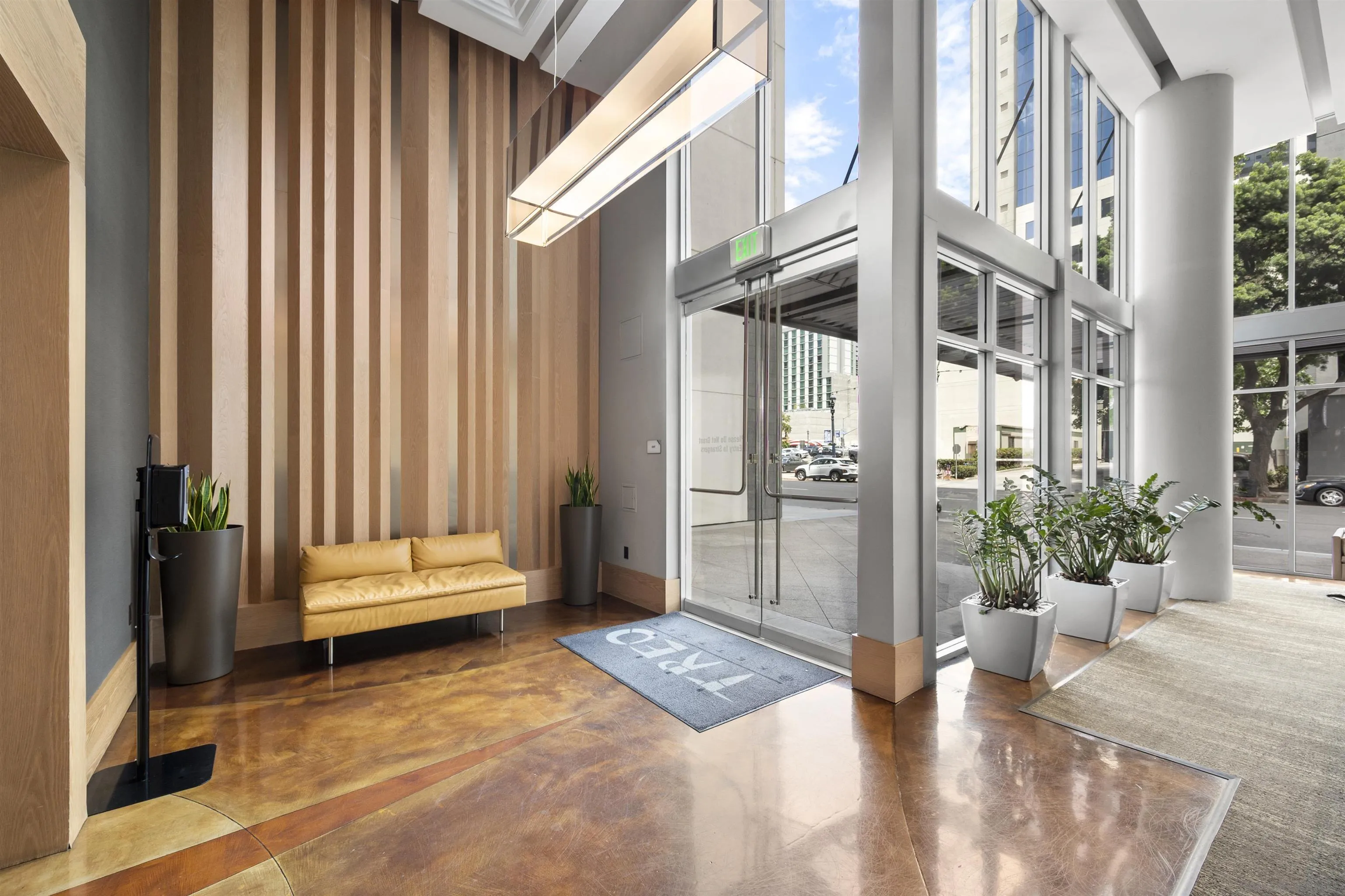 https://cdn.realtyfeed.com/cdn/127/250032038/8982512e5dbdcfbb69d919da6faa4a94.webp