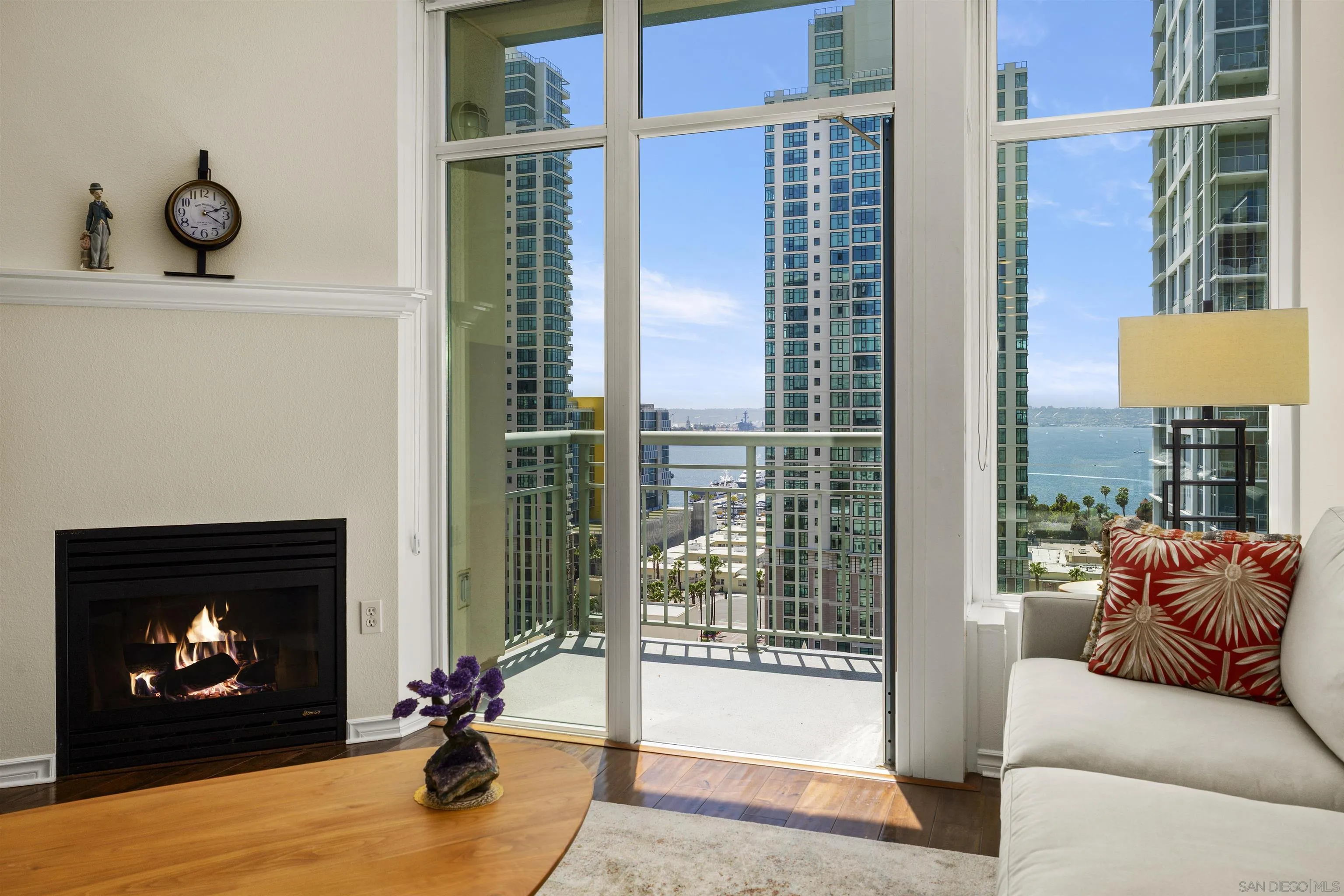 https://cdn.realtyfeed.com/cdn/127/250032038/a6c895597bbf57d73c3aabb4cbcbb51f.webp