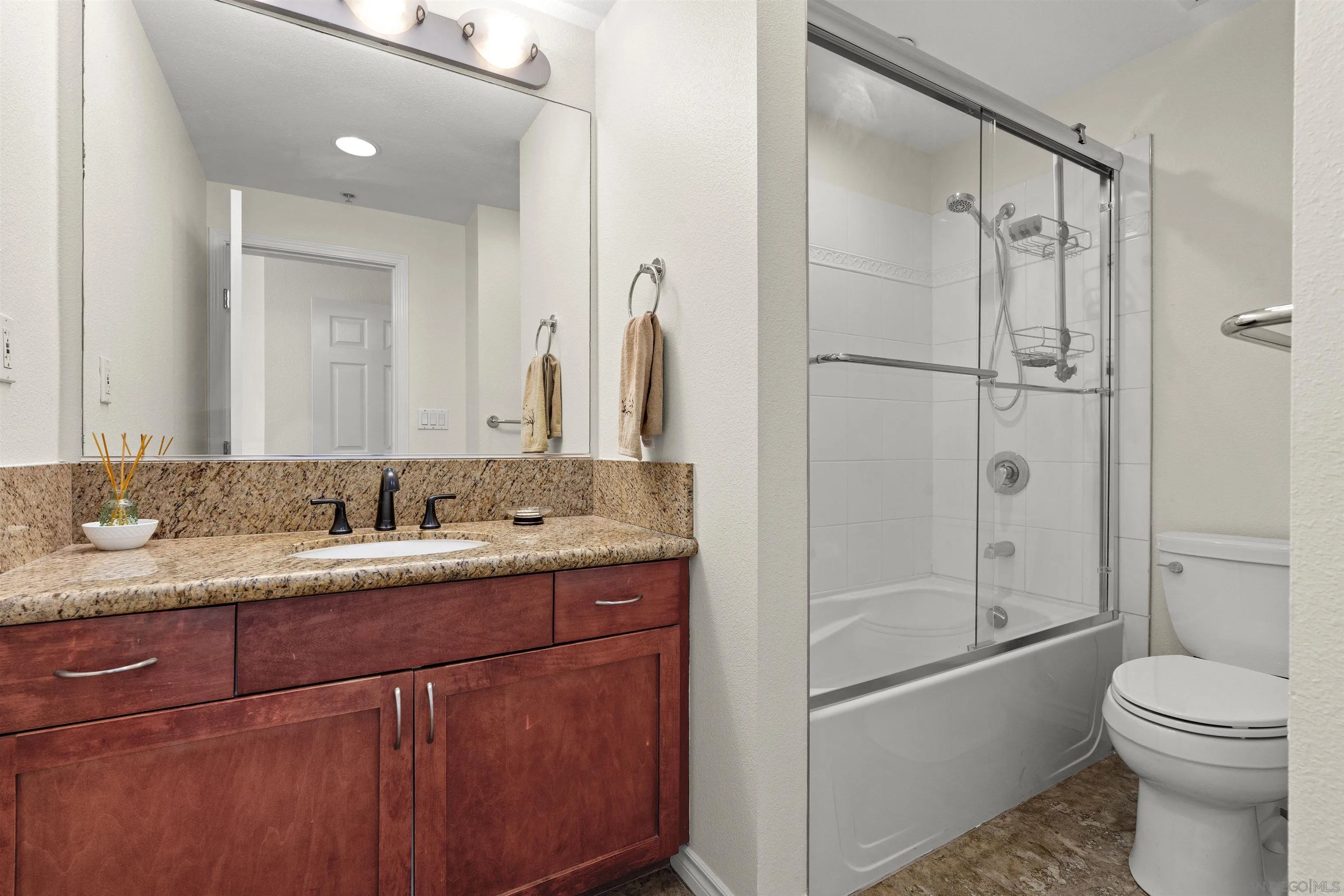 https://cdn.realtyfeed.com/cdn/127/250032038/b5479ecb7266ab4e17b9e78f87376240.webp
