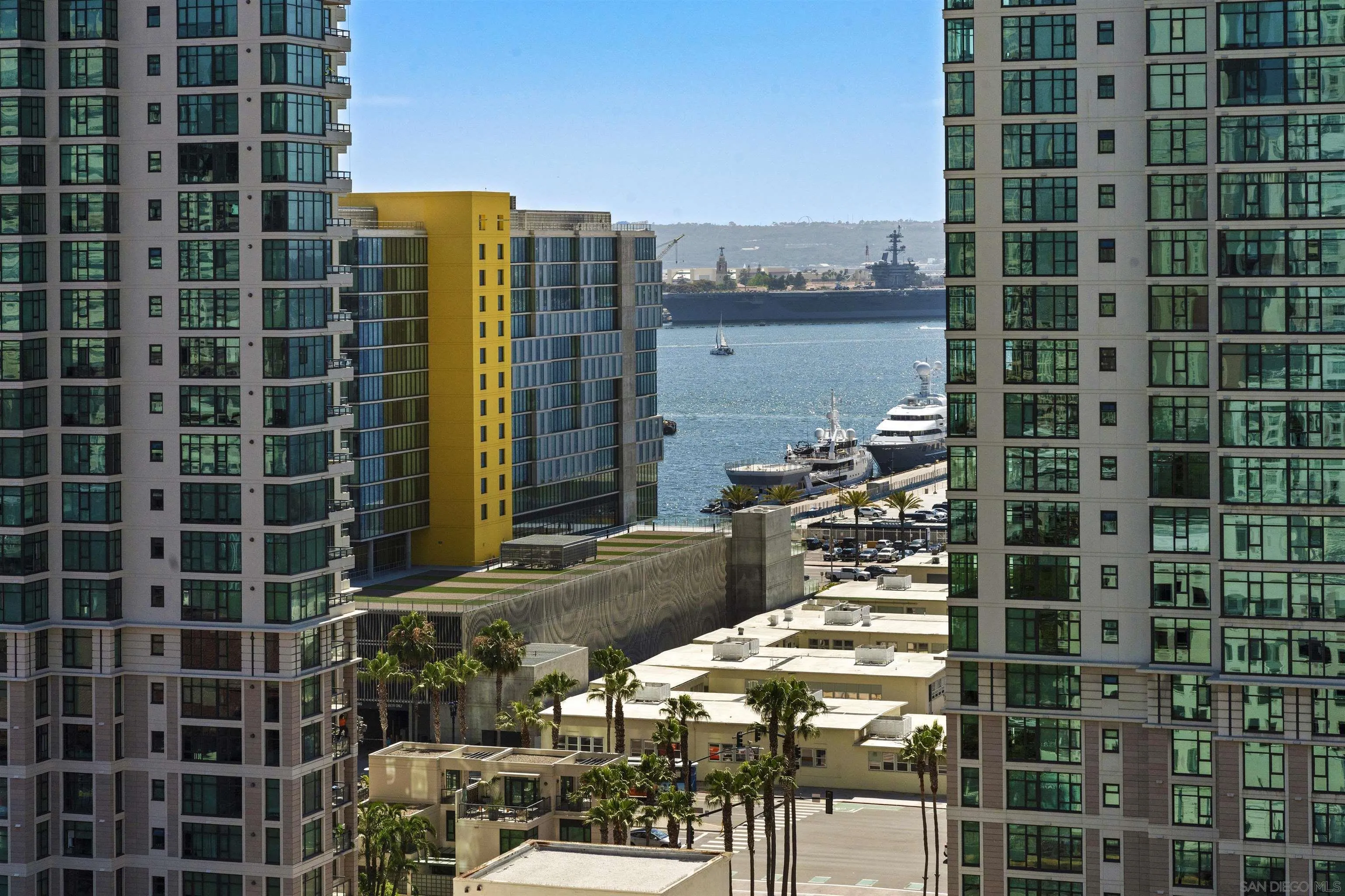 https://cdn.realtyfeed.com/cdn/127/250032038/ca099da5ba6aa93b0d0139e6d0bfc5d2.webp