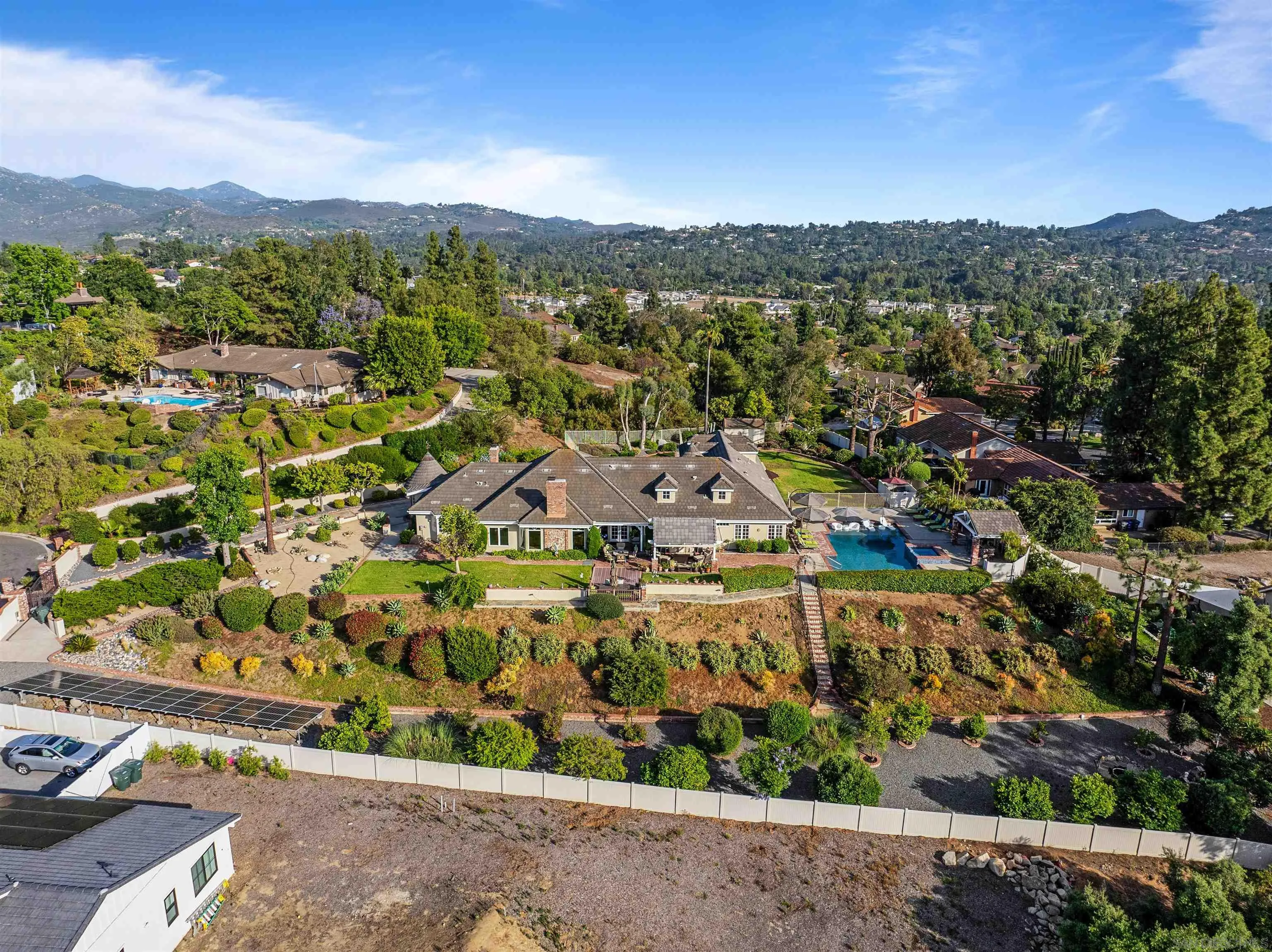 https://cdn.realtyfeed.com/cdn/127/250032039/0cd7638a16ffc76035ac79d527ce84dd.webp