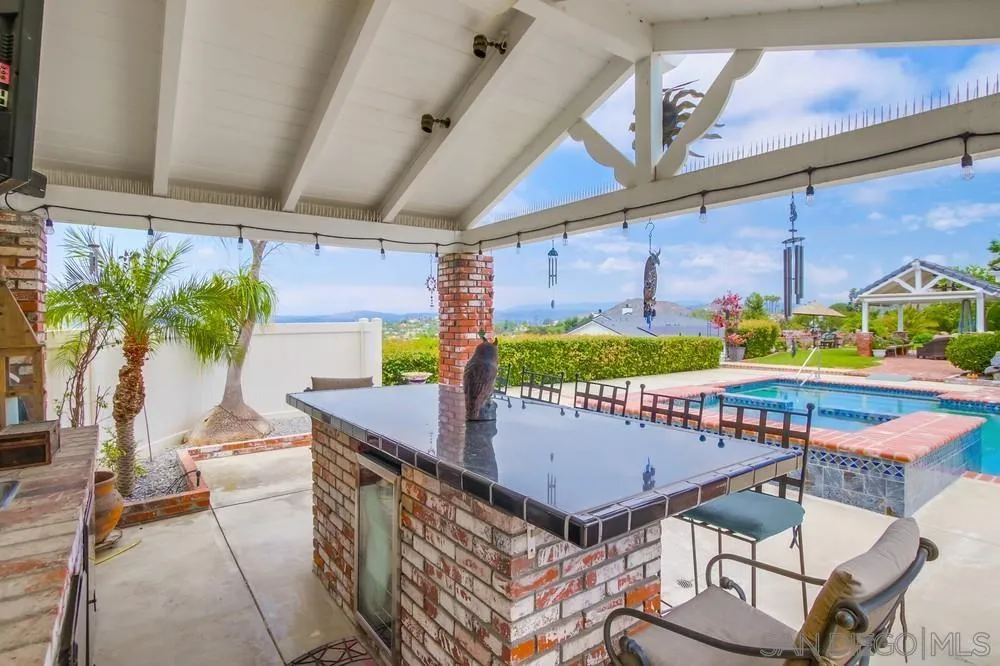 https://cdn.realtyfeed.com/cdn/127/250032039/272a234c82dccbb34f280b3e6534f298.webp