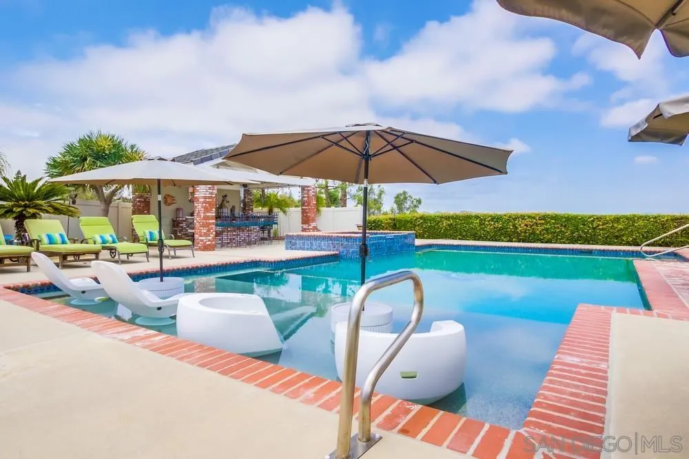 https://cdn.realtyfeed.com/cdn/127/250032039/7fca22a3d2fe769a08c94127ea92b72a.webp