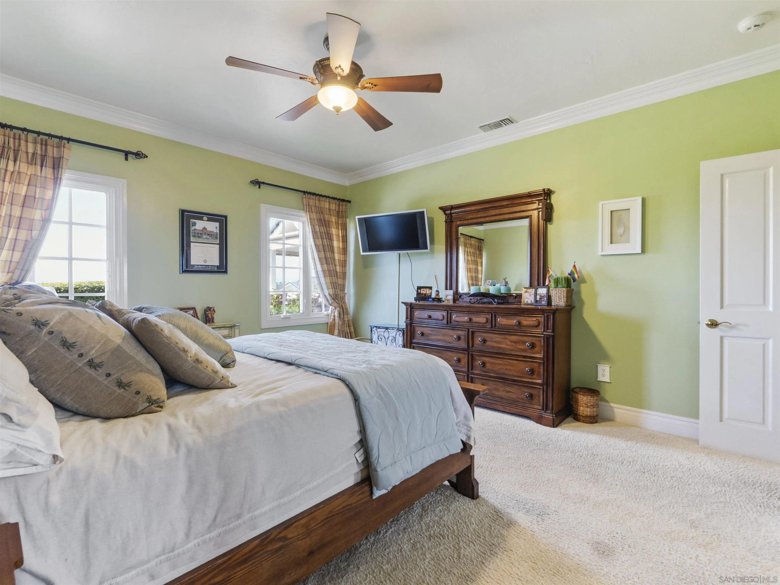 https://cdn.realtyfeed.com/cdn/127/250032039/80dcd841cedcb33b6662af6f5828d1b5.webp