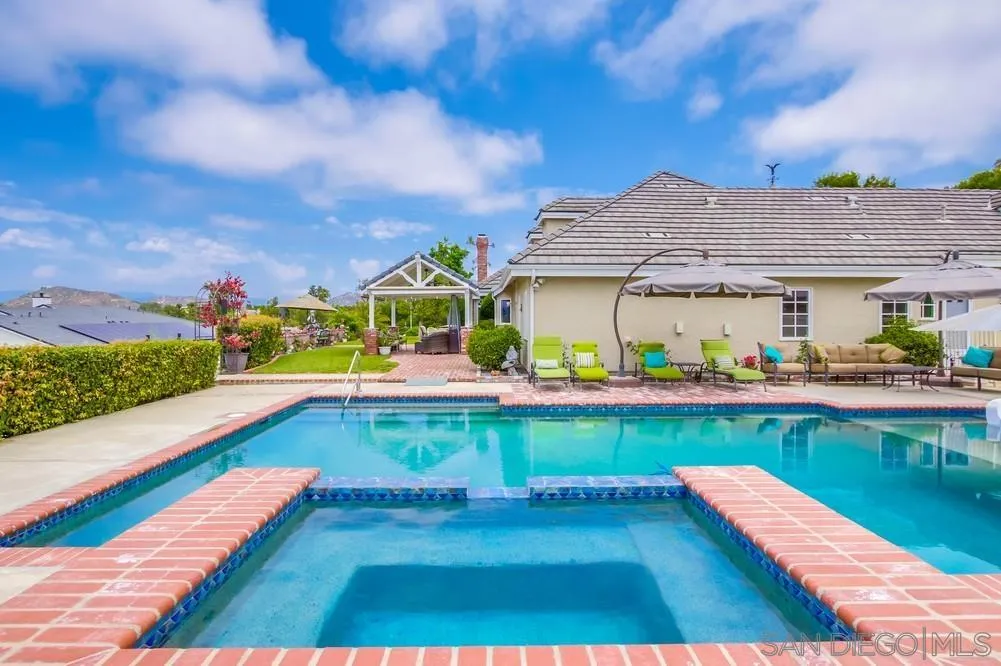 https://cdn.realtyfeed.com/cdn/127/250032039/90034ffcd3c62a69ef9206b84116052f.webp