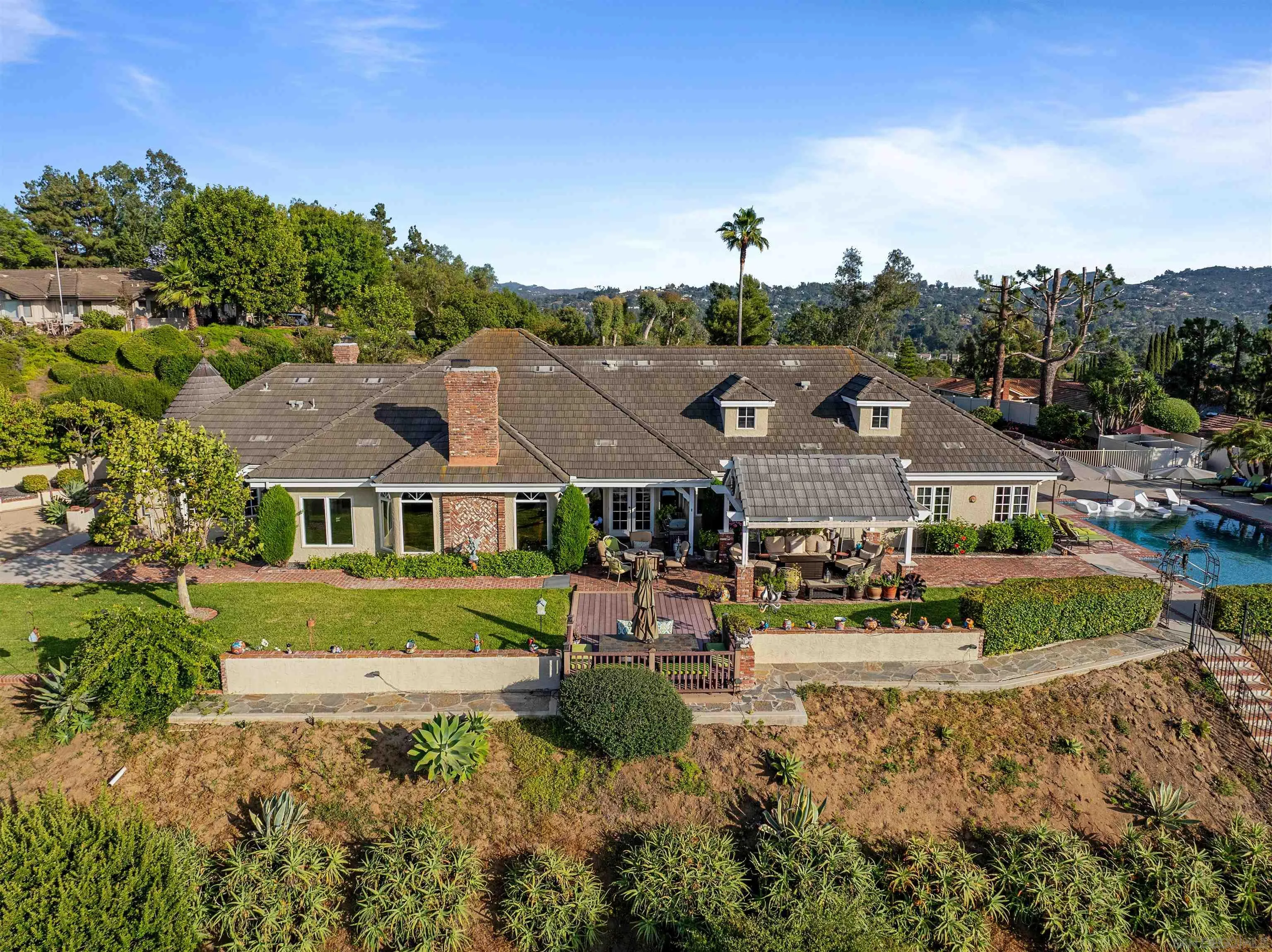 https://cdn.realtyfeed.com/cdn/127/250032039/b1ffd4c1226386218c1293c8f671916b.webp