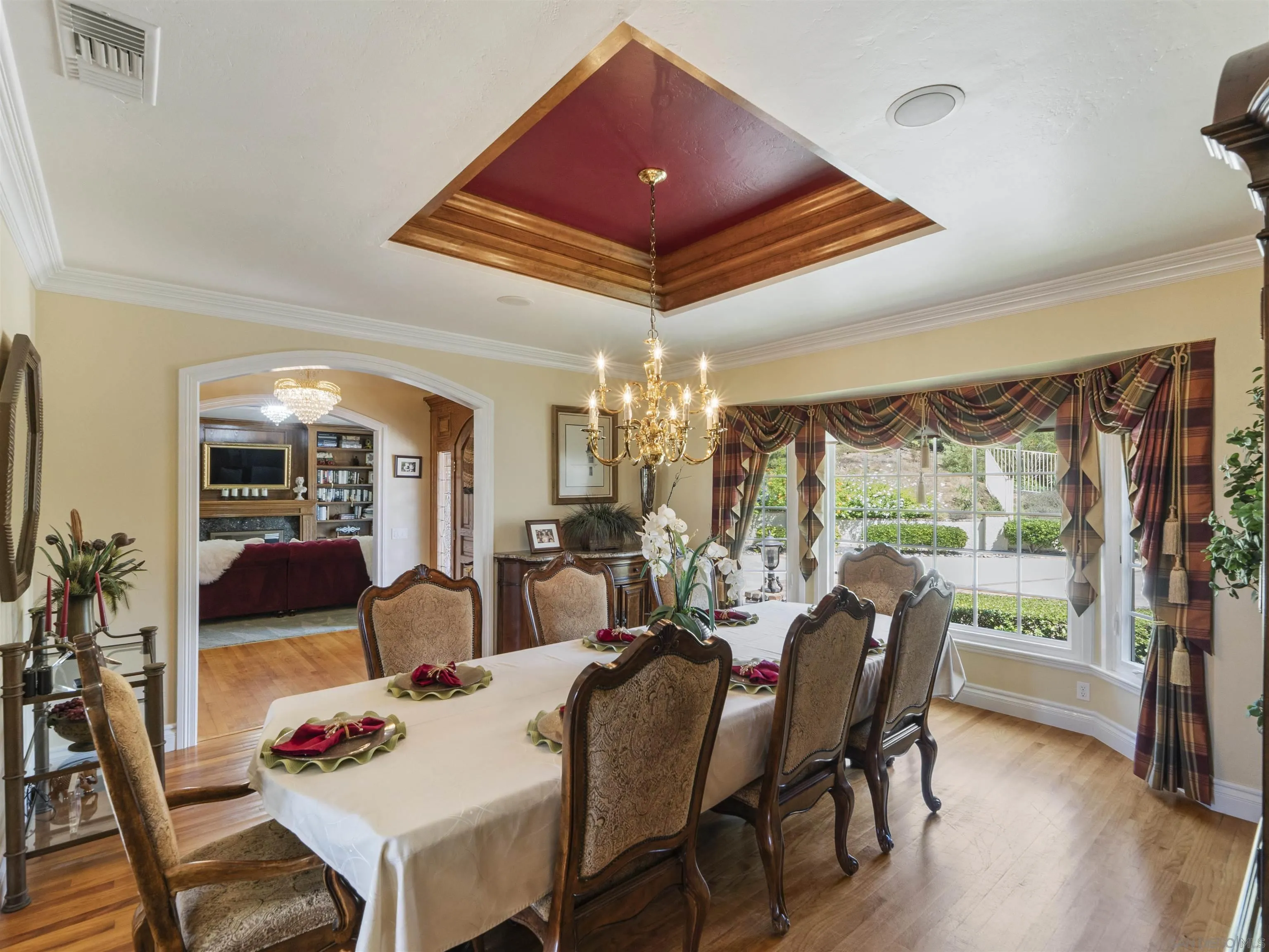 https://cdn.realtyfeed.com/cdn/127/250032039/ce1e052bba1f3e3f48e0a8ff2e093bb5.webp