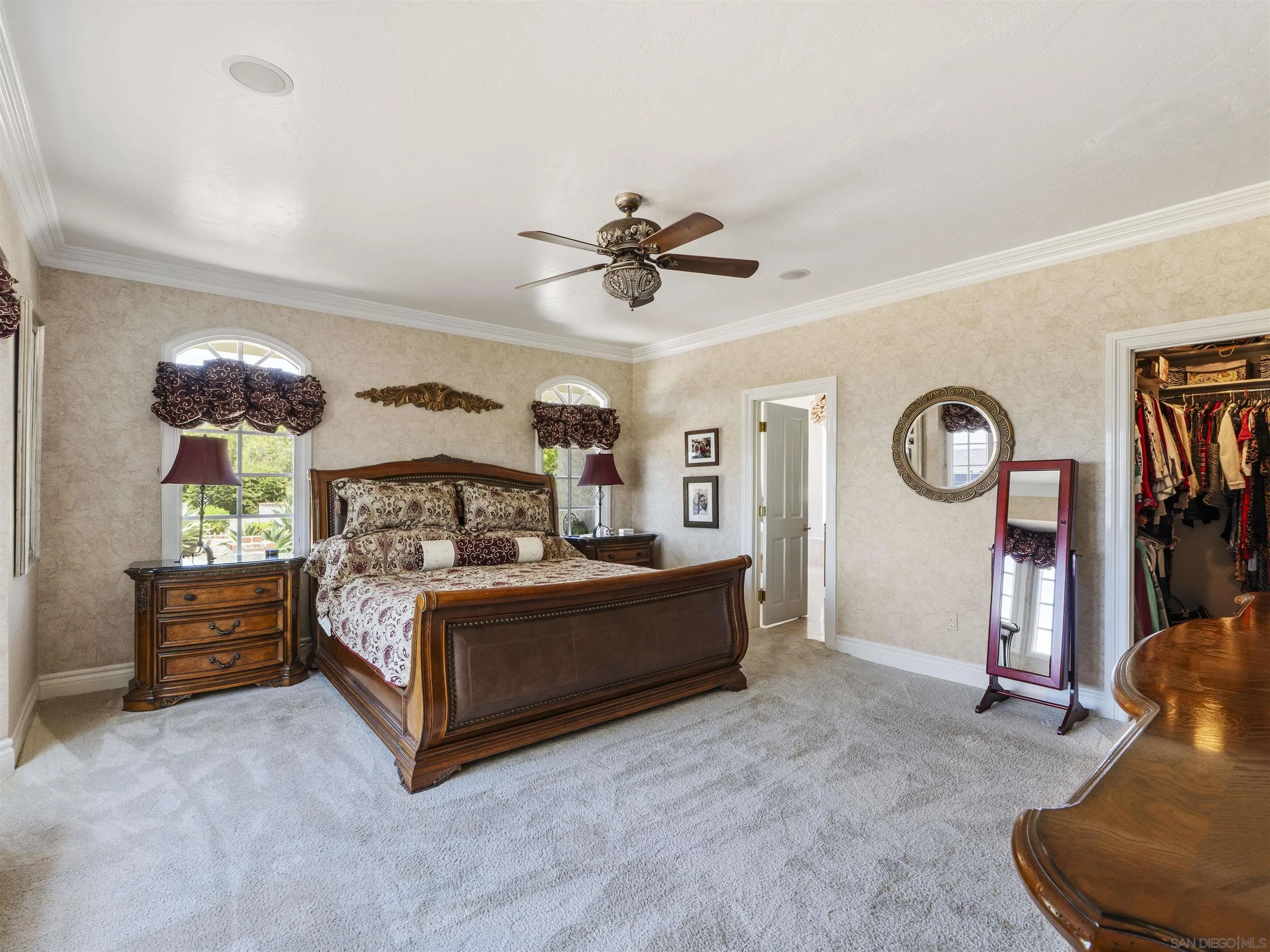 https://cdn.realtyfeed.com/cdn/127/250032039/dbf42d727dc99cdb52d37454d3a6523c.webp