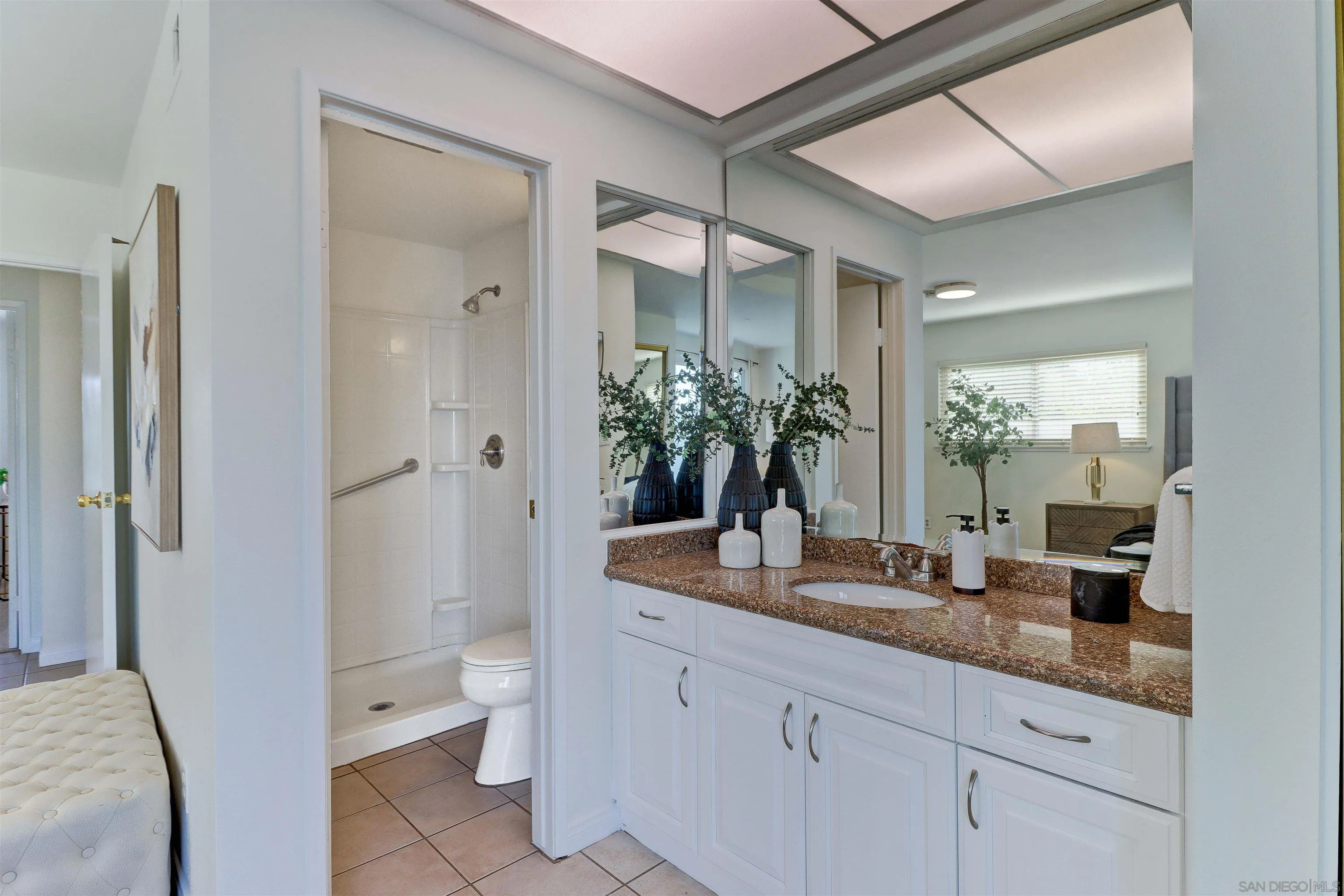 https://cdn.realtyfeed.com/cdn/127/250032040/201cd075ec719edb4ec6d543a7608059.webp