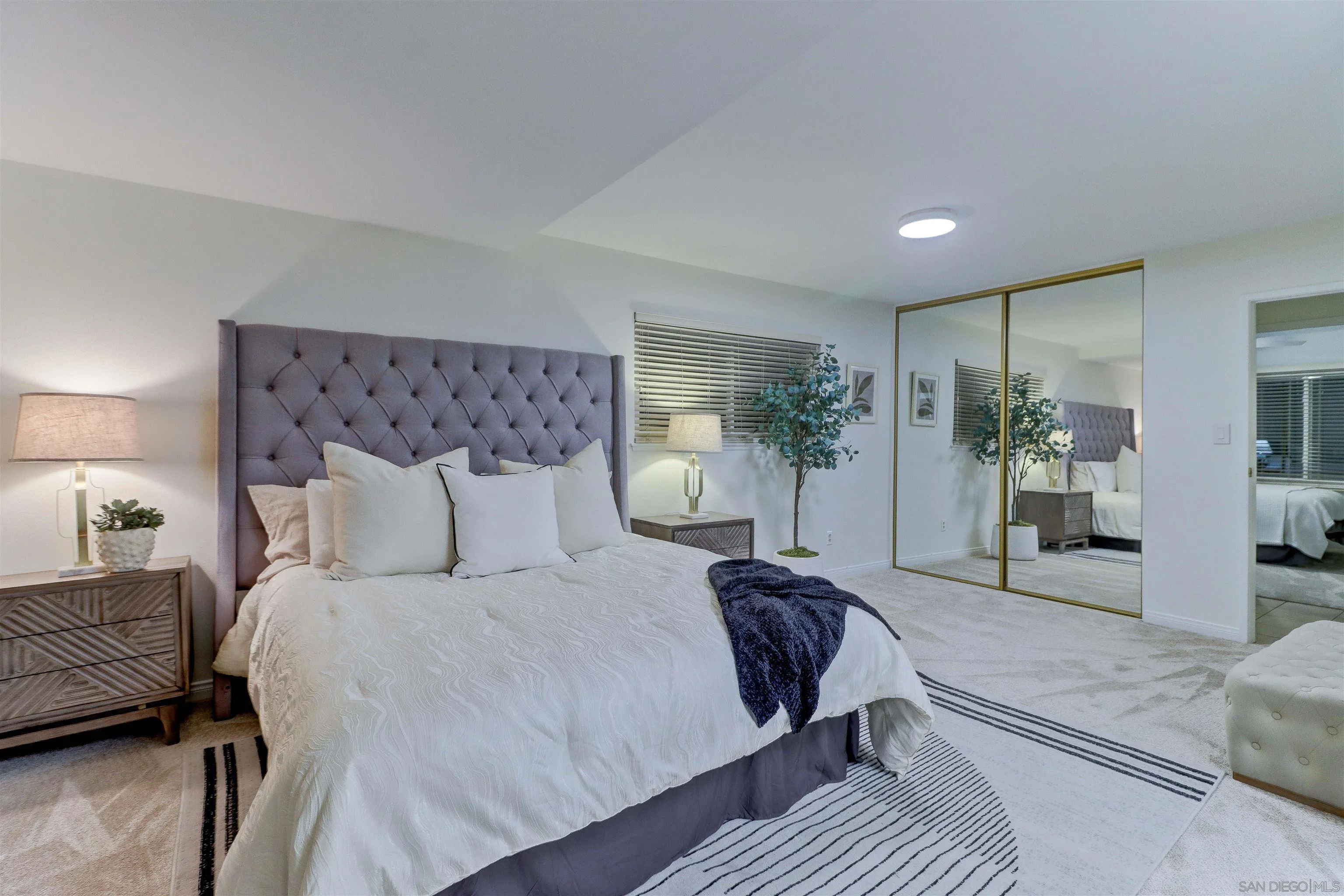 https://cdn.realtyfeed.com/cdn/127/250032040/4c60cb966d6d705f39589b478e6aa2cf.webp