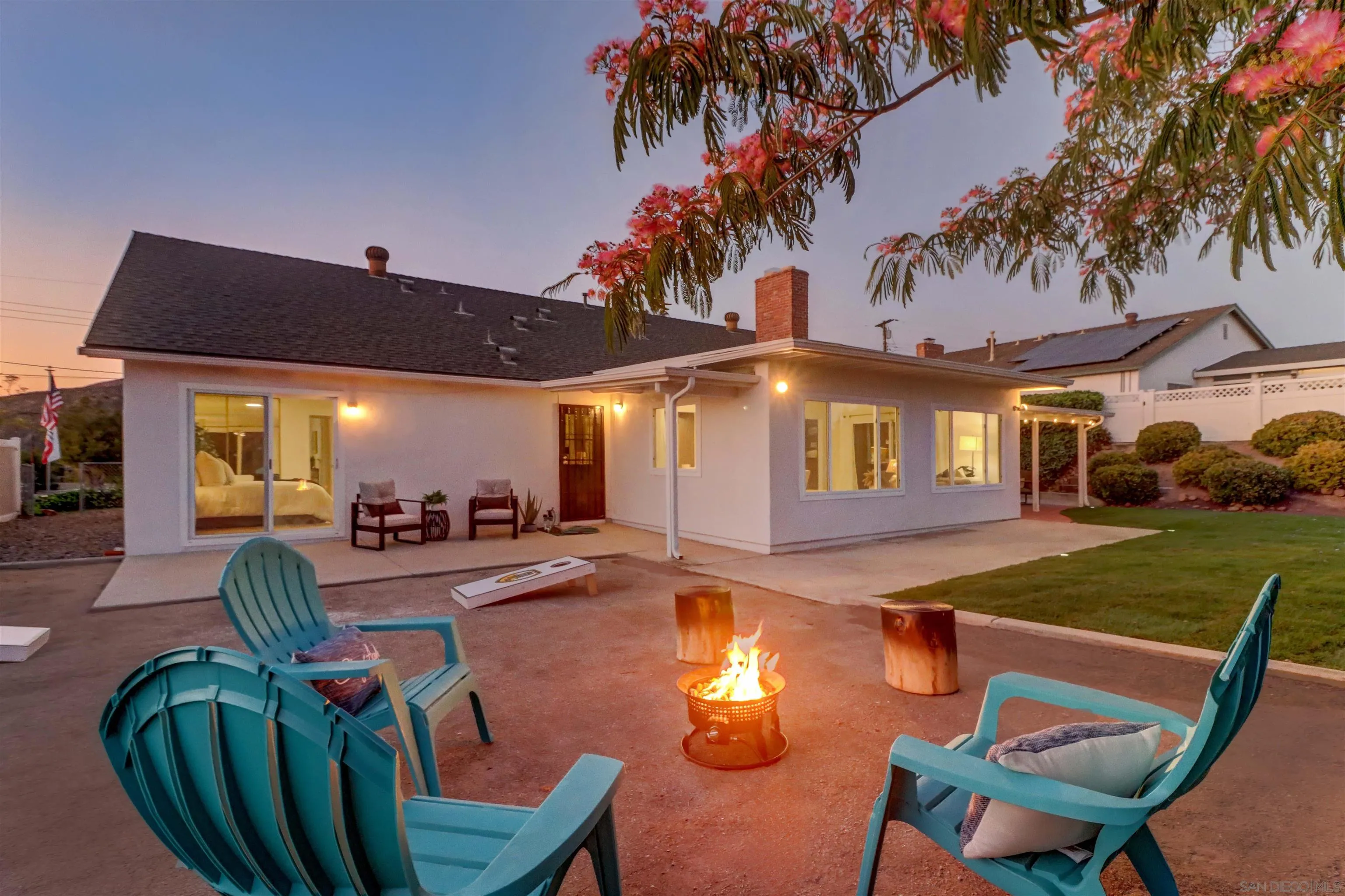 https://cdn.realtyfeed.com/cdn/127/250032040/aba07566fe27f29c148d1a4e7875166e.webp