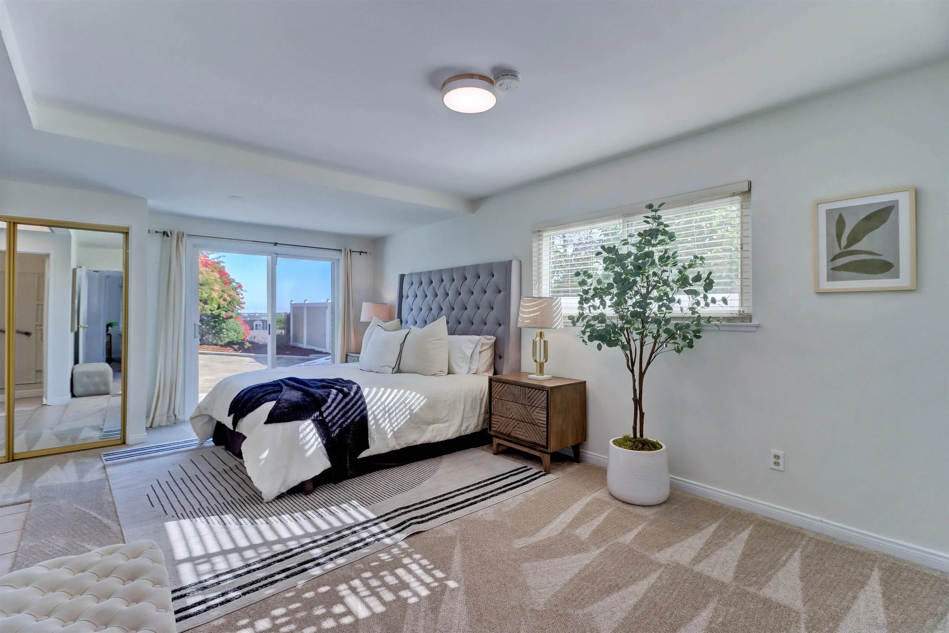 https://cdn.realtyfeed.com/cdn/127/250032040/b42dd67ea56e5c2f2c240b7d345fc7bd.webp