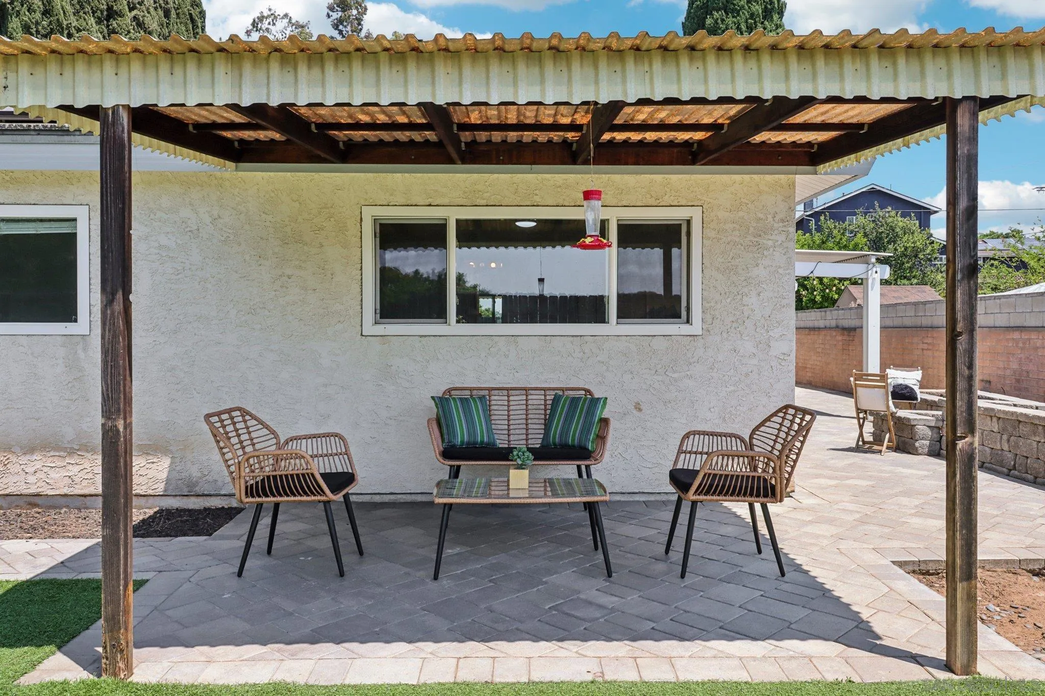 https://cdn.realtyfeed.com/cdn/127/250032060/a3a36b7bd78e81dde515299be832b2bd.webp