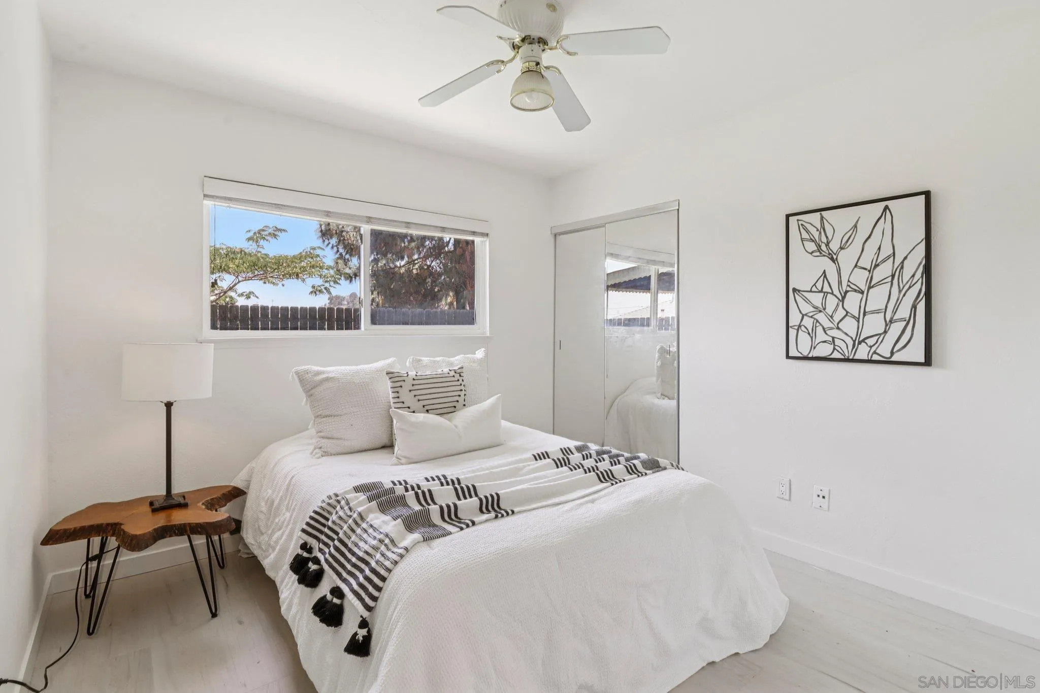 https://cdn.realtyfeed.com/cdn/127/250032060/df55e65087f4c7fcfb450860e588b920.webp