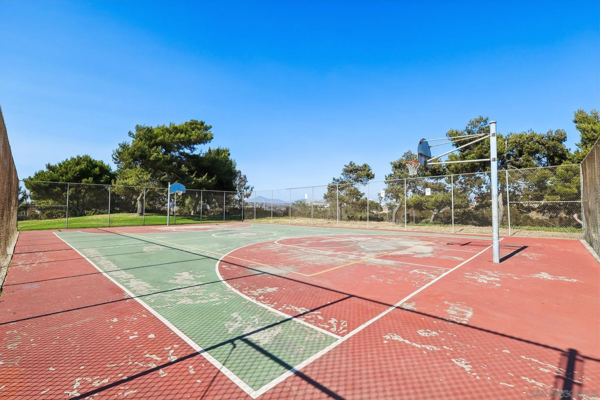 https://cdn.realtyfeed.com/cdn/127/250032074/0cf4b6e4fb4bbe057909bbba0b3c4d28.webp
