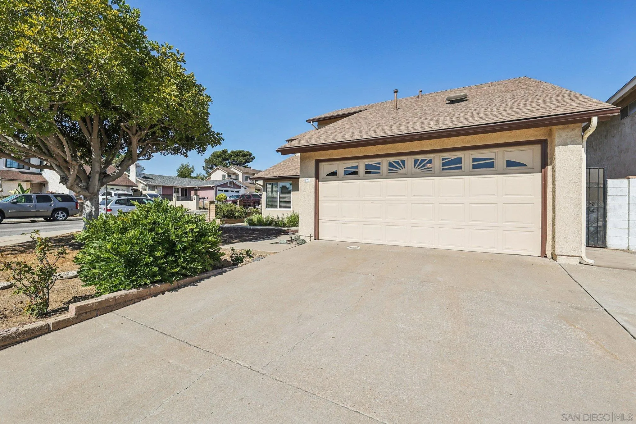 https://cdn.realtyfeed.com/cdn/127/250032074/16bd54f93404a1ddf3ed9a2cb0ce88b5.webp